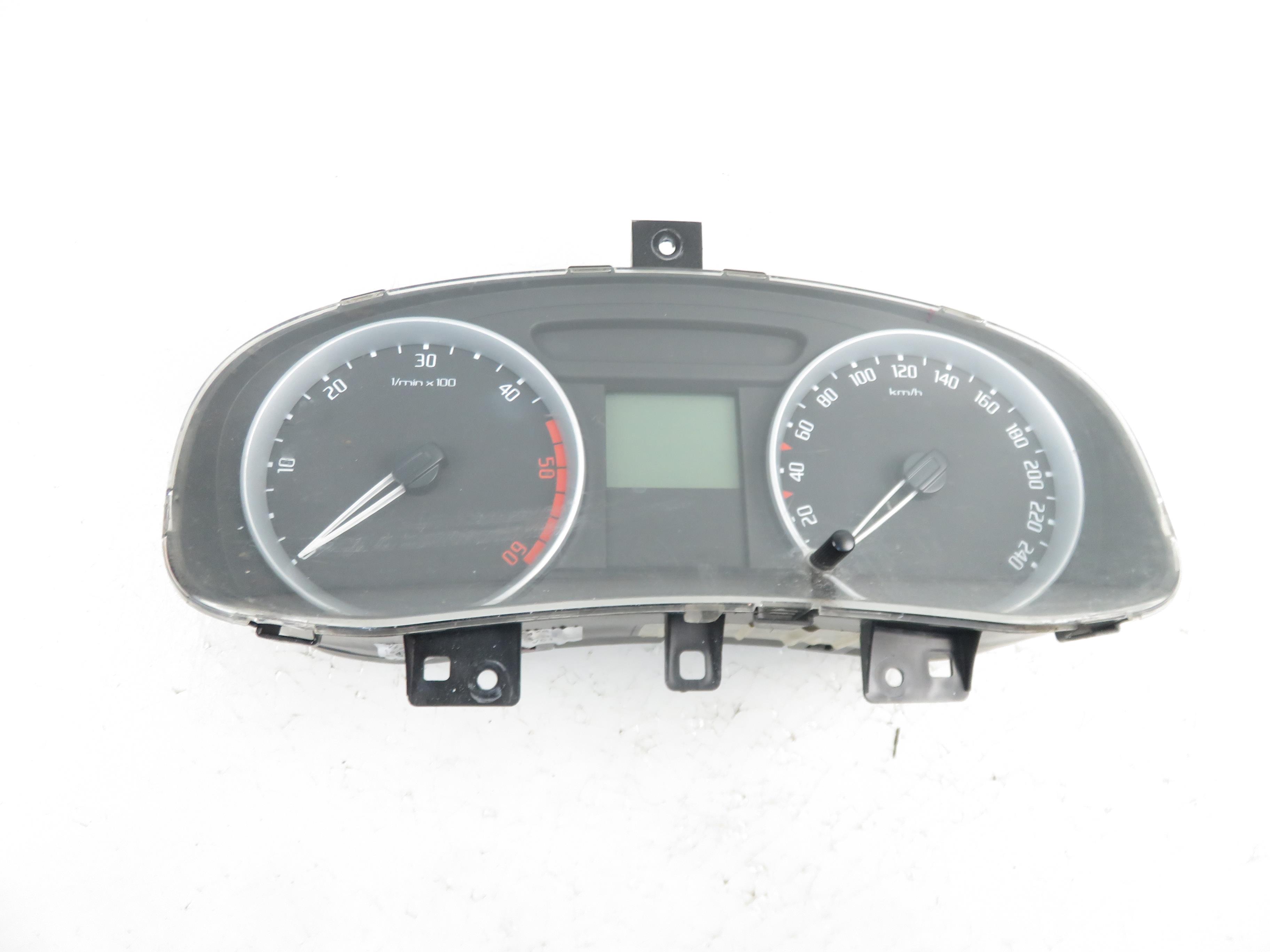 SKODA Fabia 2 generation  (2010-2014) Speedometer 5J0920811C 21351770