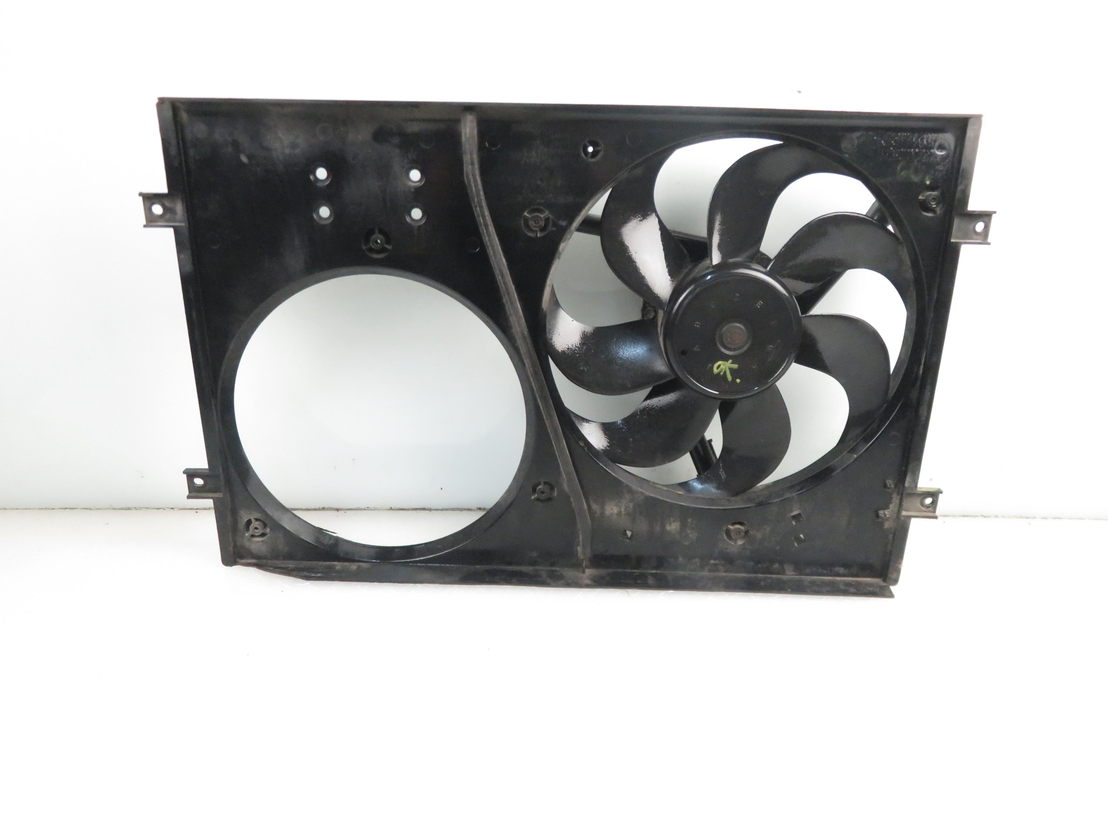 SEAT Ibiza 3 generation (2002-2008) Ventilator unitate de control al motorului 6Q0959455H 21352063