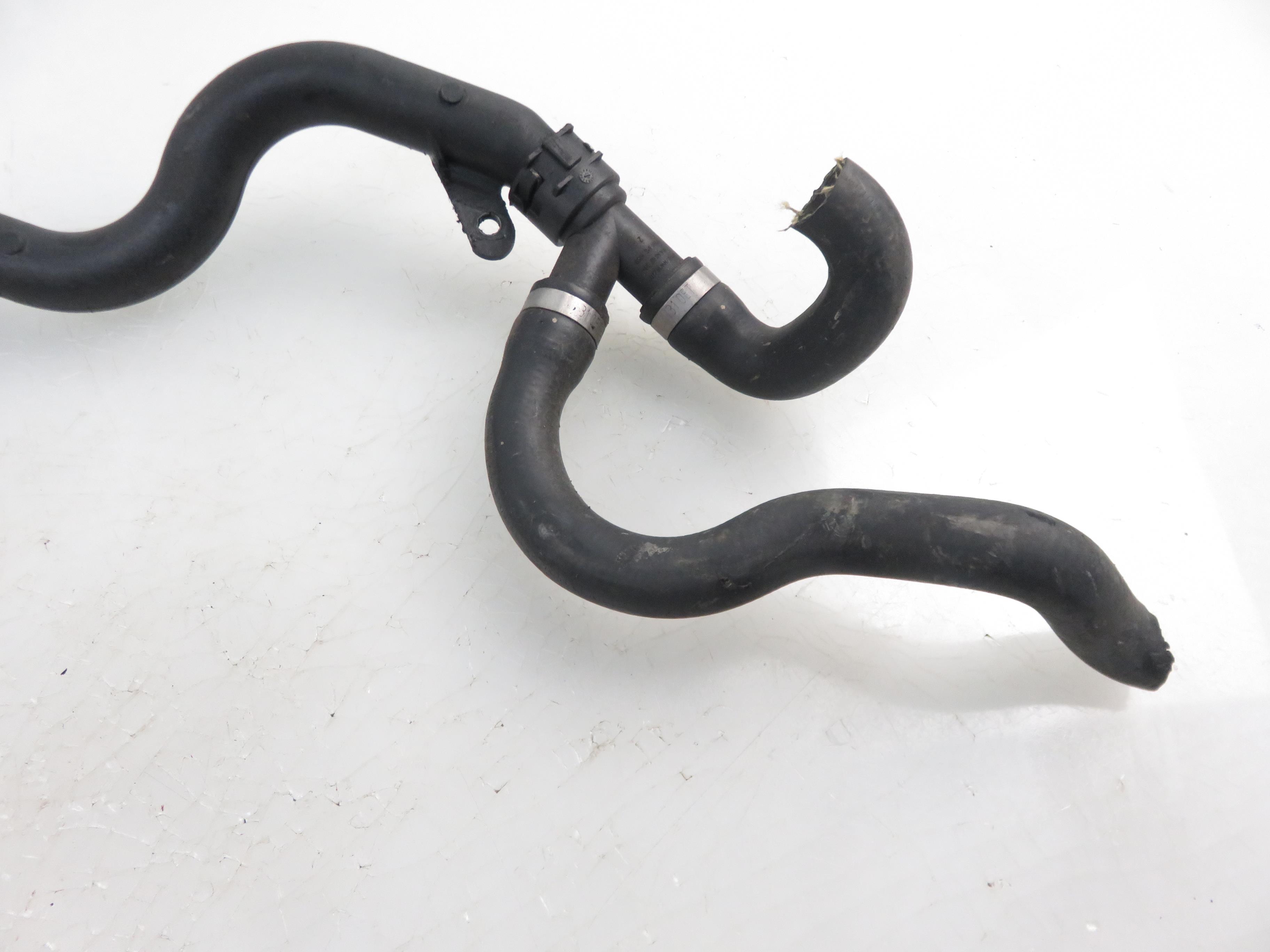 BMW 3 Series E46 (1997-2006) Coolant Hose Pipe 7787379, 7785053, 7785052 21858512