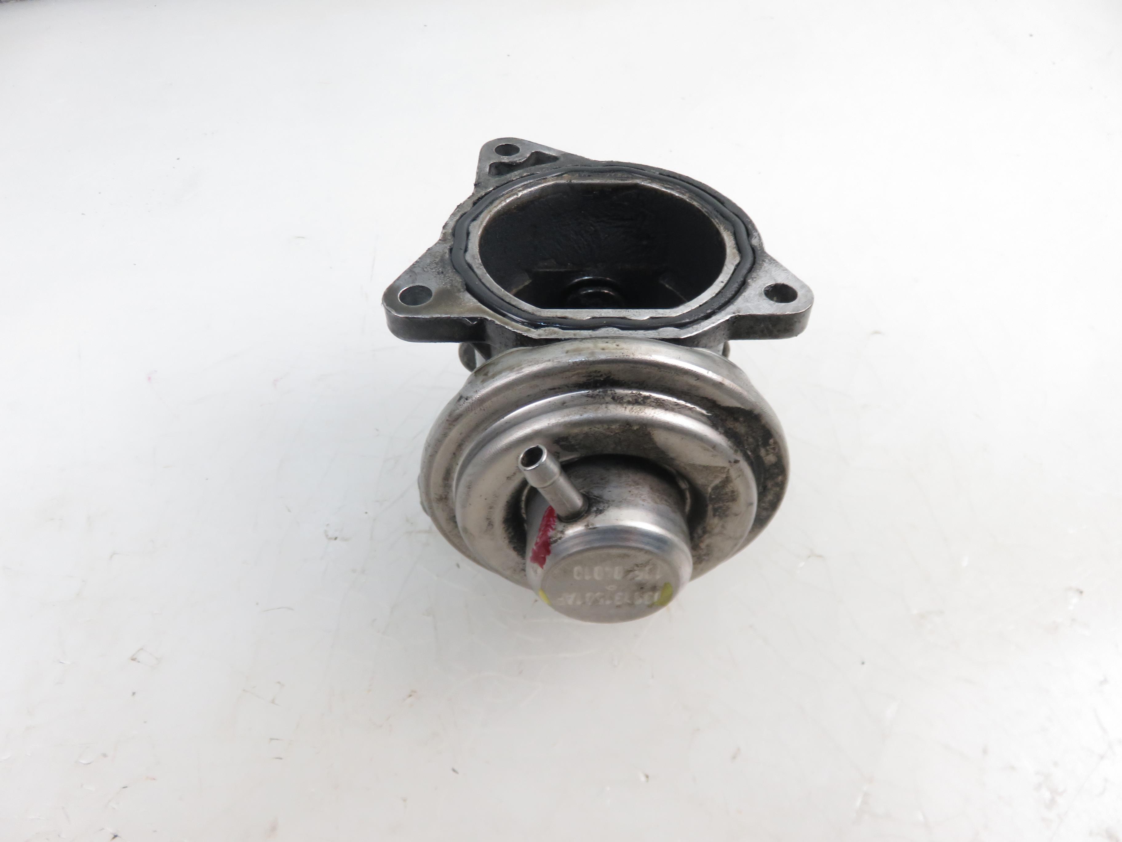 VOLKSWAGEN Touran 1 generation (2003-2015) EGR Valve 038131501AF, 038129637D 21708257