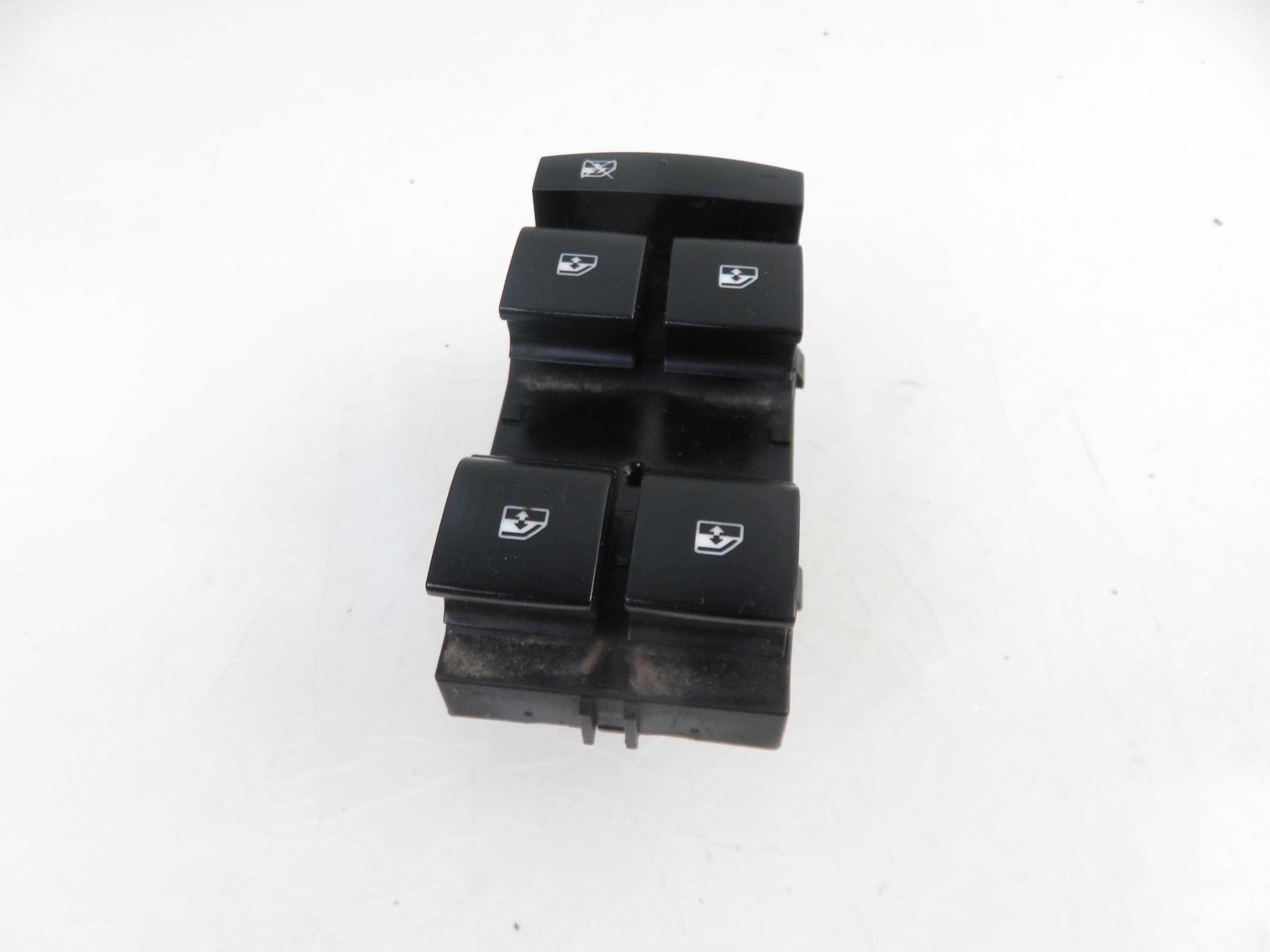 OPEL Insignia A (2008-2016) Front Left Door Window Switch 13305011 21708254