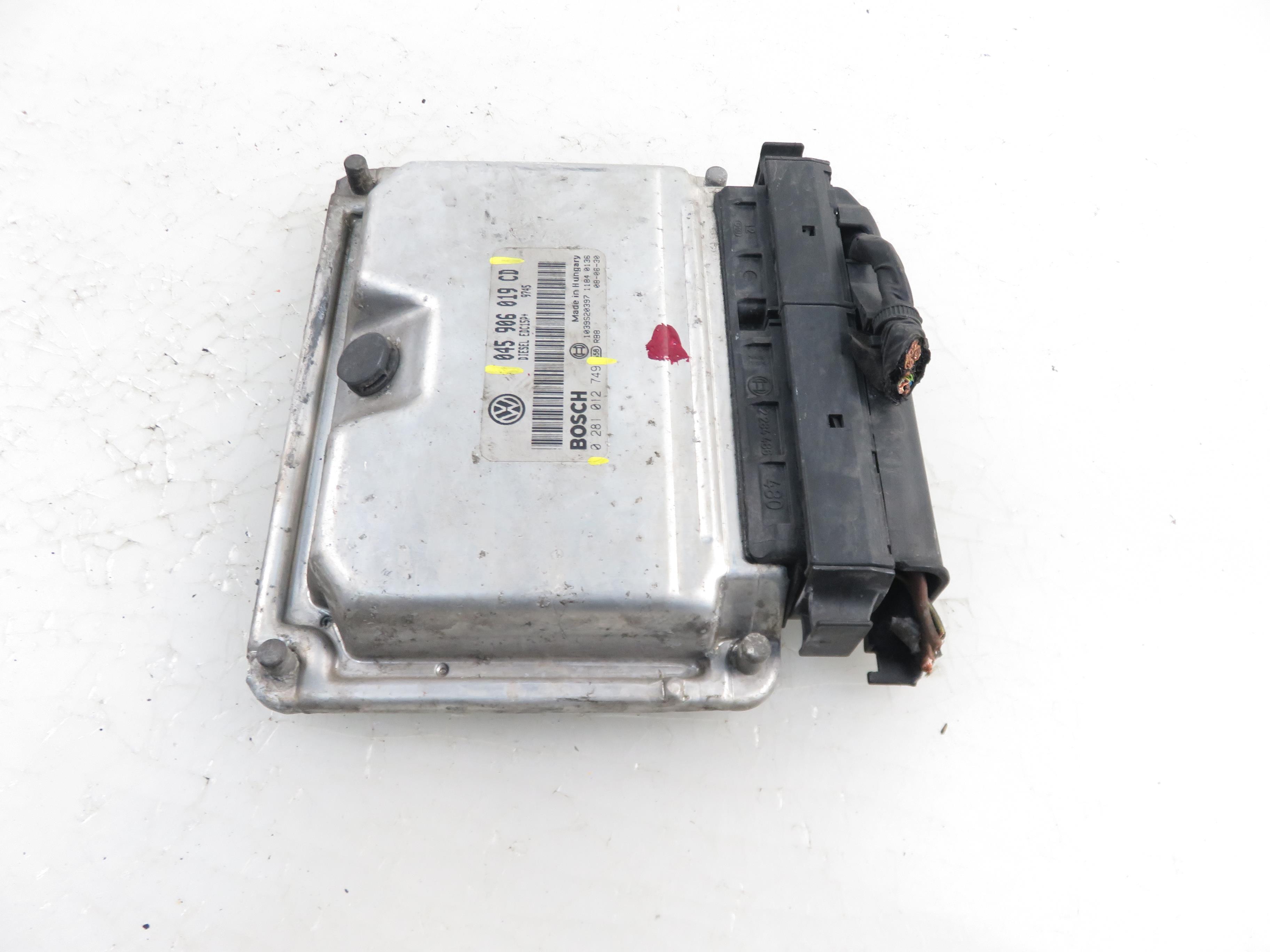 SKODA Fabia 2 generation  (2010-2014) Control Unit 045906019CD, 0281012749 21708309