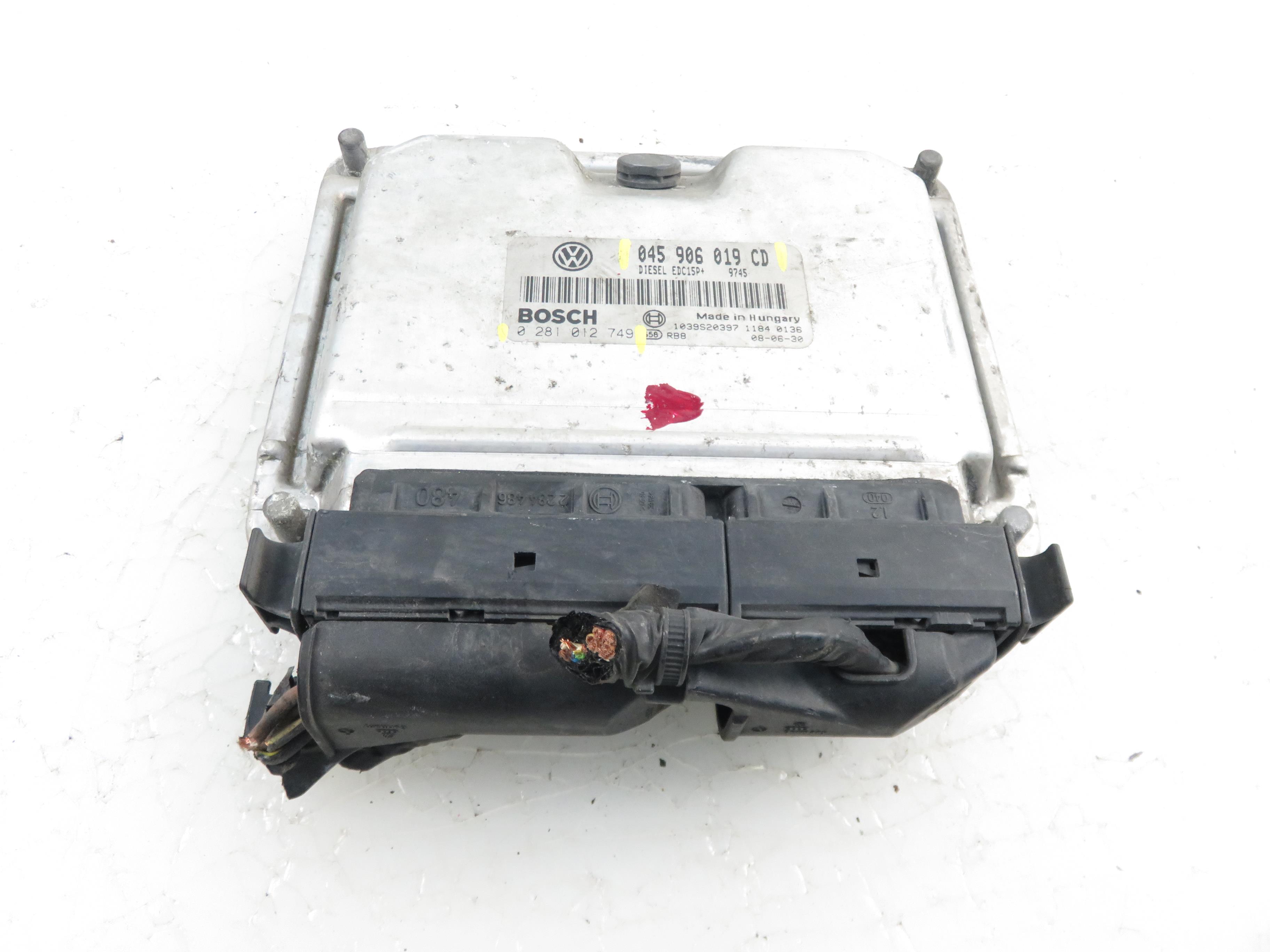 SKODA Fabia 2 generation  (2010-2014) Styreenhed 045906019CD,0281012749 21708309