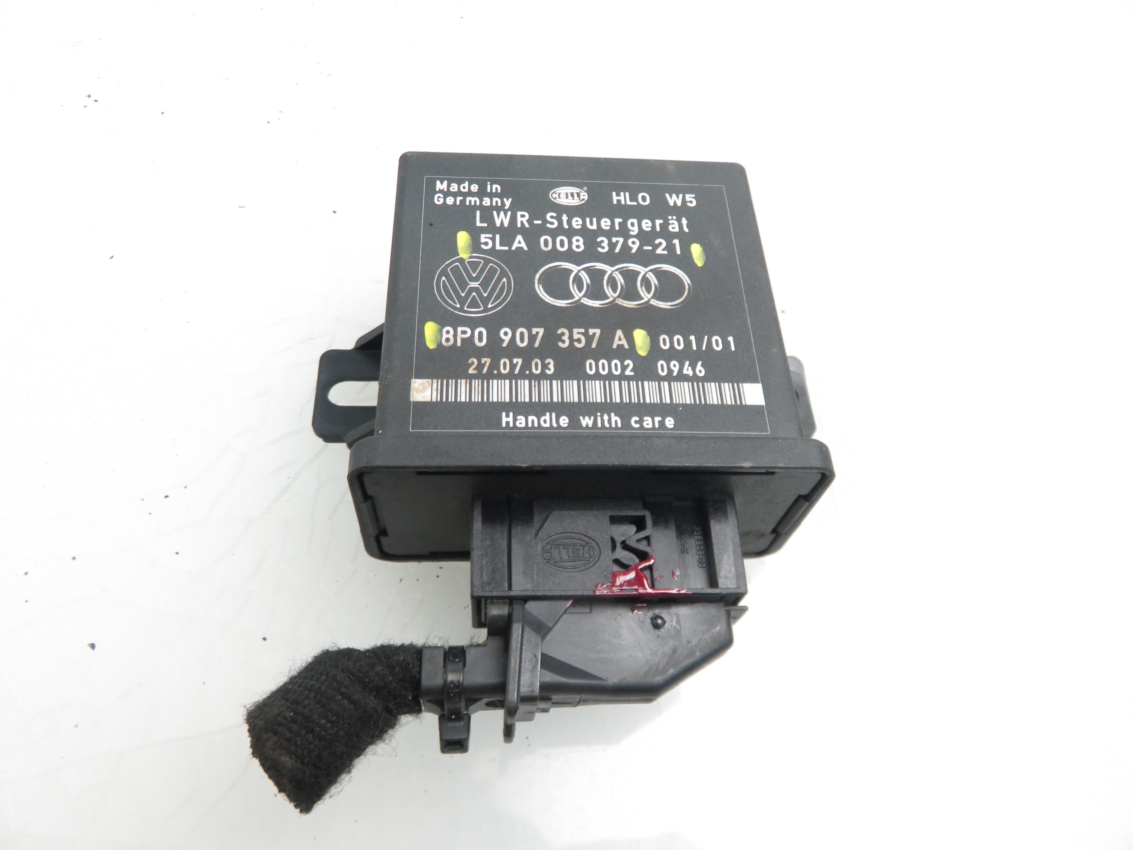 AUDI A3 8P (2003-2013) Блок света 8P0907357A,5LA00837921 21709068