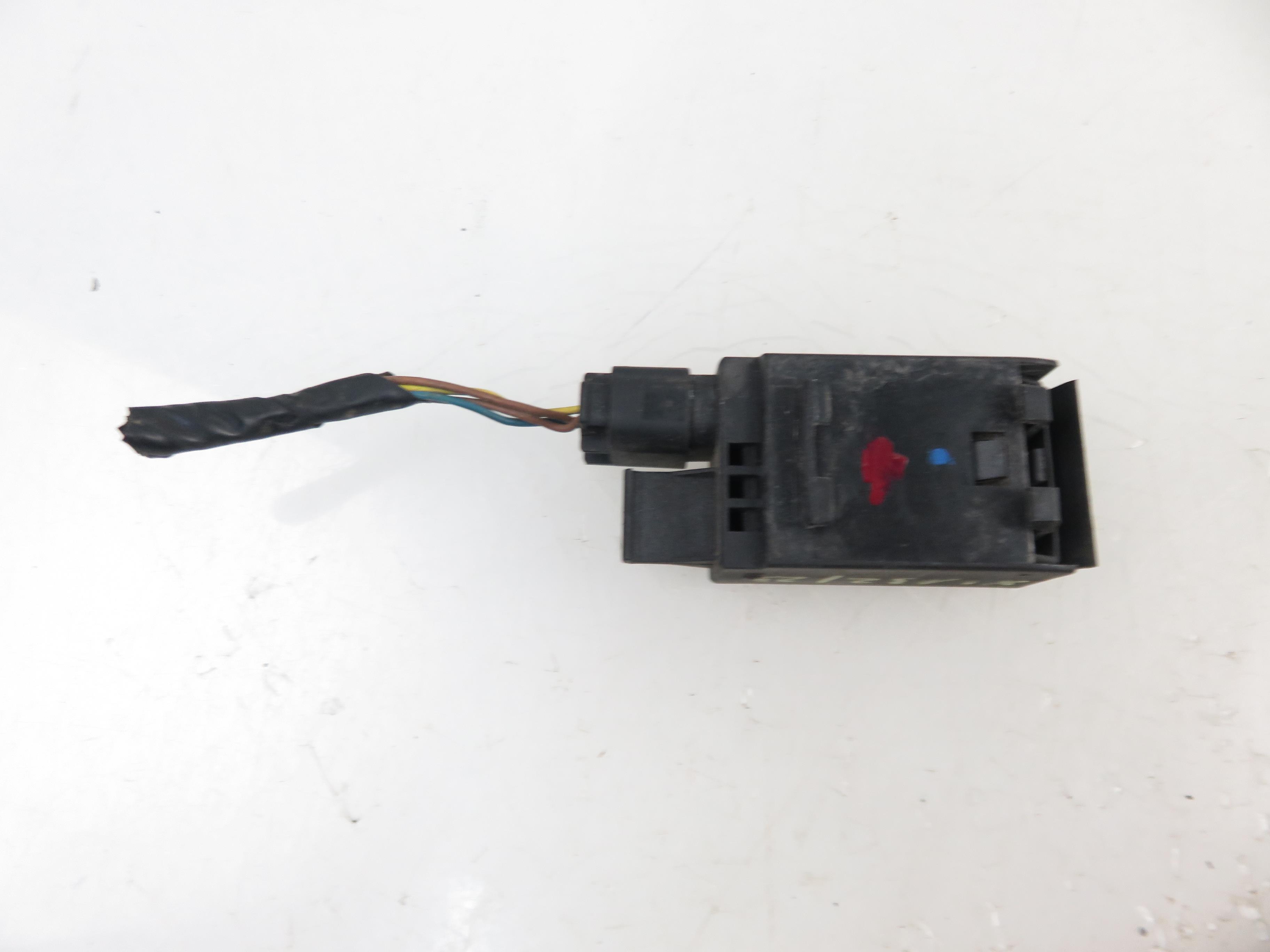 BMW 3 Series E46 (1997-2006) Air quality sensor 8391470 21708377