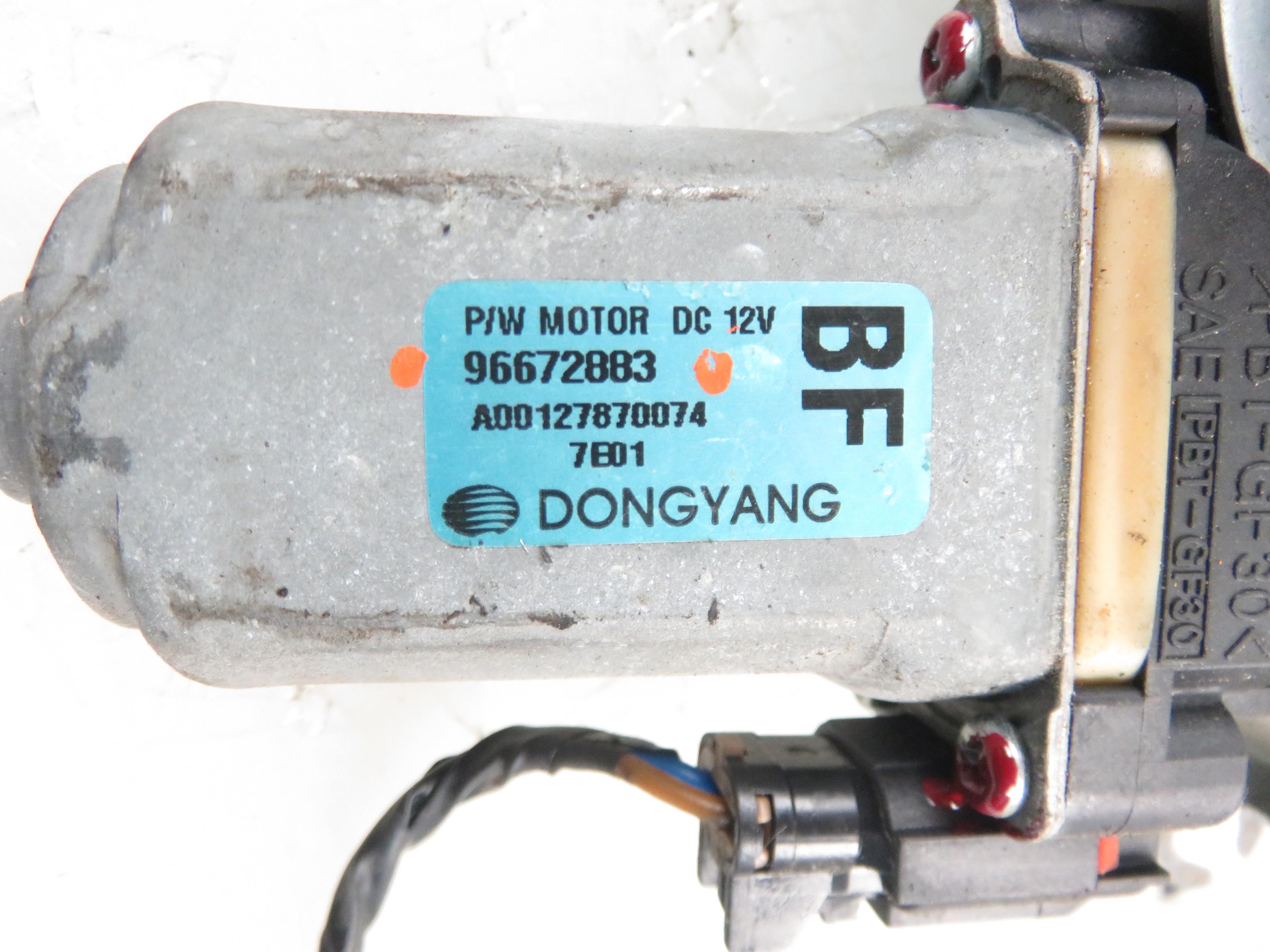 OPEL Antara 1 generation (2006-2015) Vindusregulator foran høyre dør 96672883 21833304