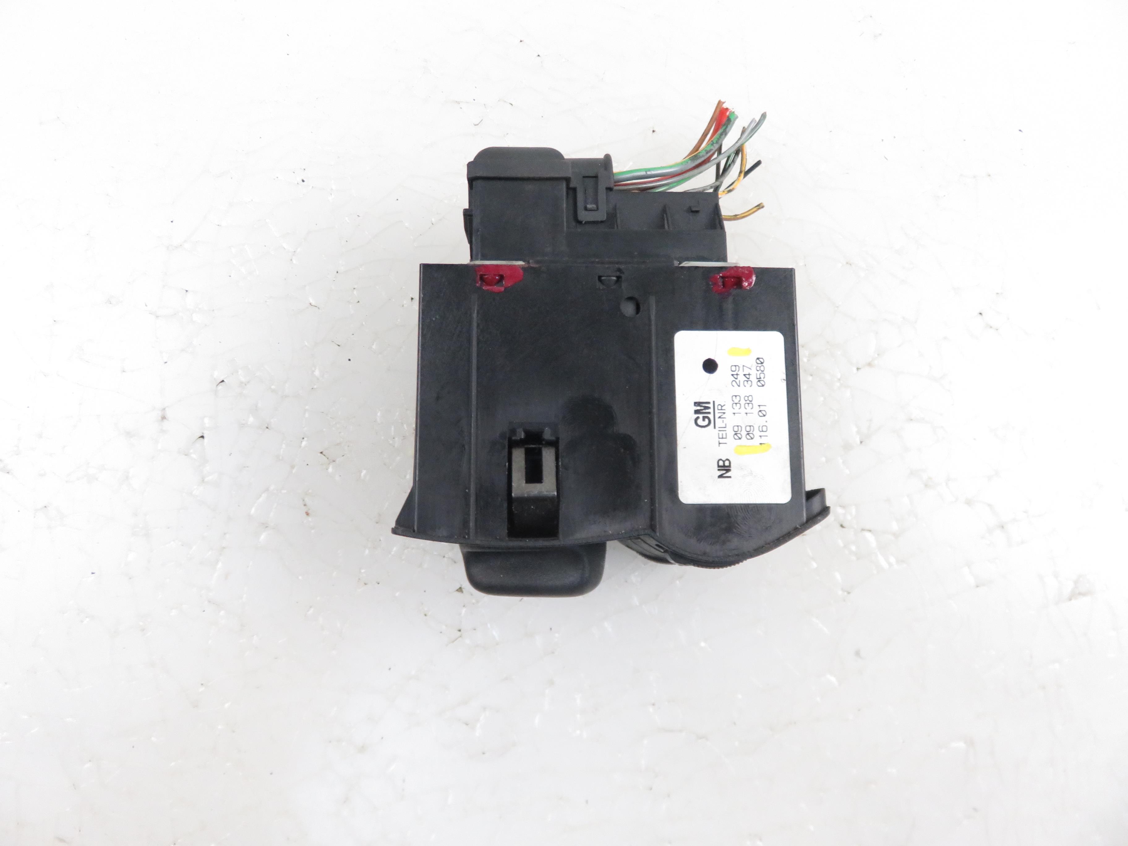 OPEL Zafira A (1999-2003) Headlight Switch Control Unit 09133249, 09138347 21780430