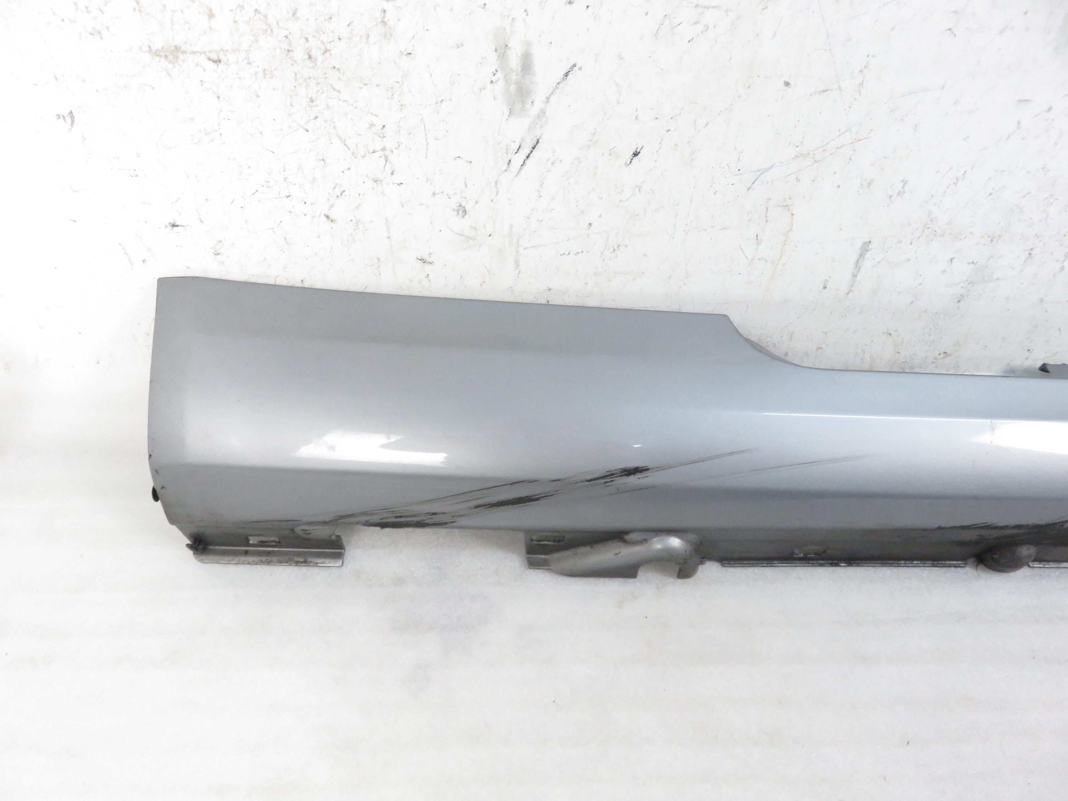 MERCEDES-BENZ E-Class W212/S212/C207/A207 (2009-2016) Right Side Plastic Sideskirt Cover A2076901640 21780345