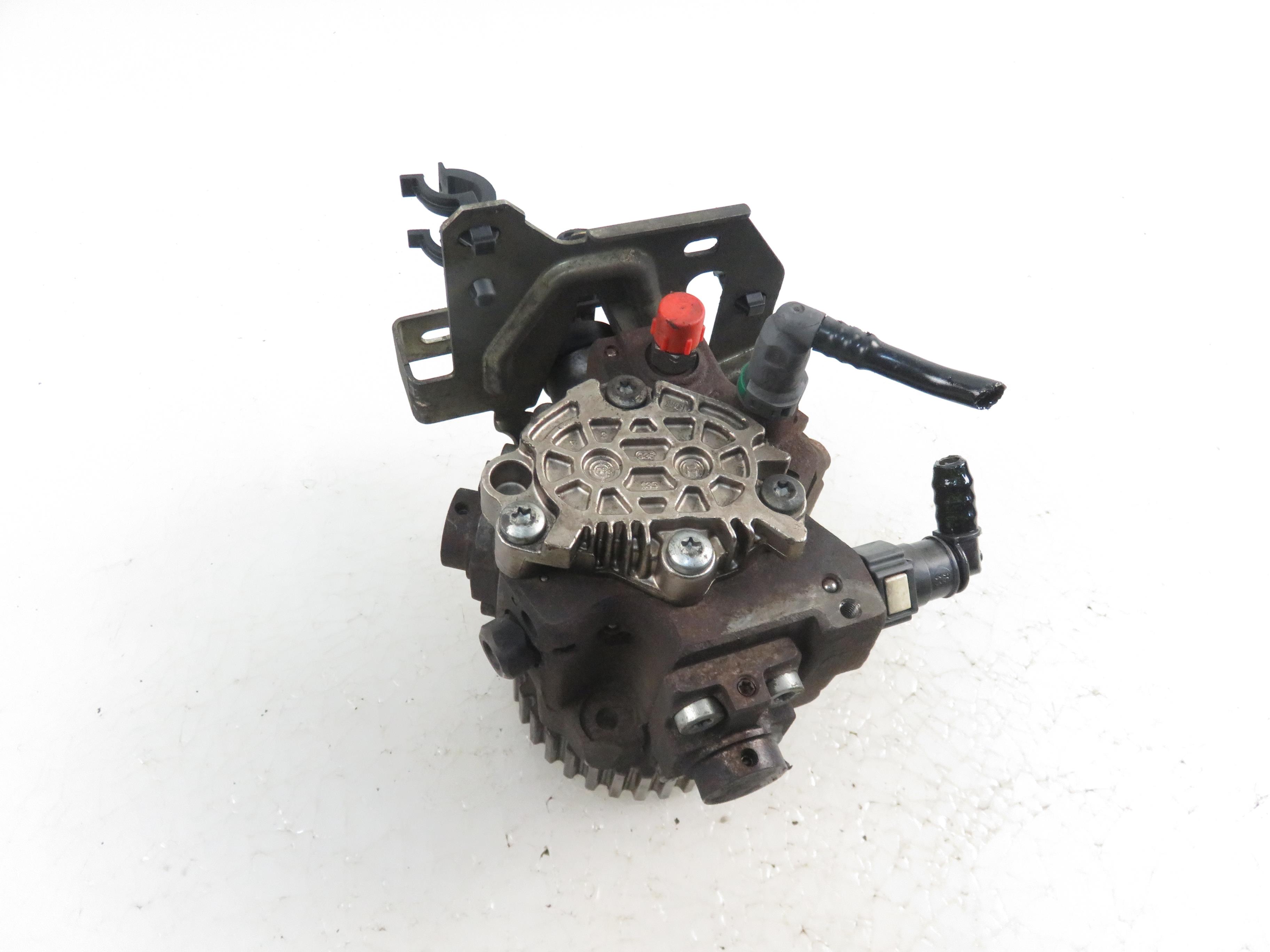 FORD Focus 2 generation (2004-2011) Høytrykks drivstoffpumpe 0445010102, 9656300380 21891329