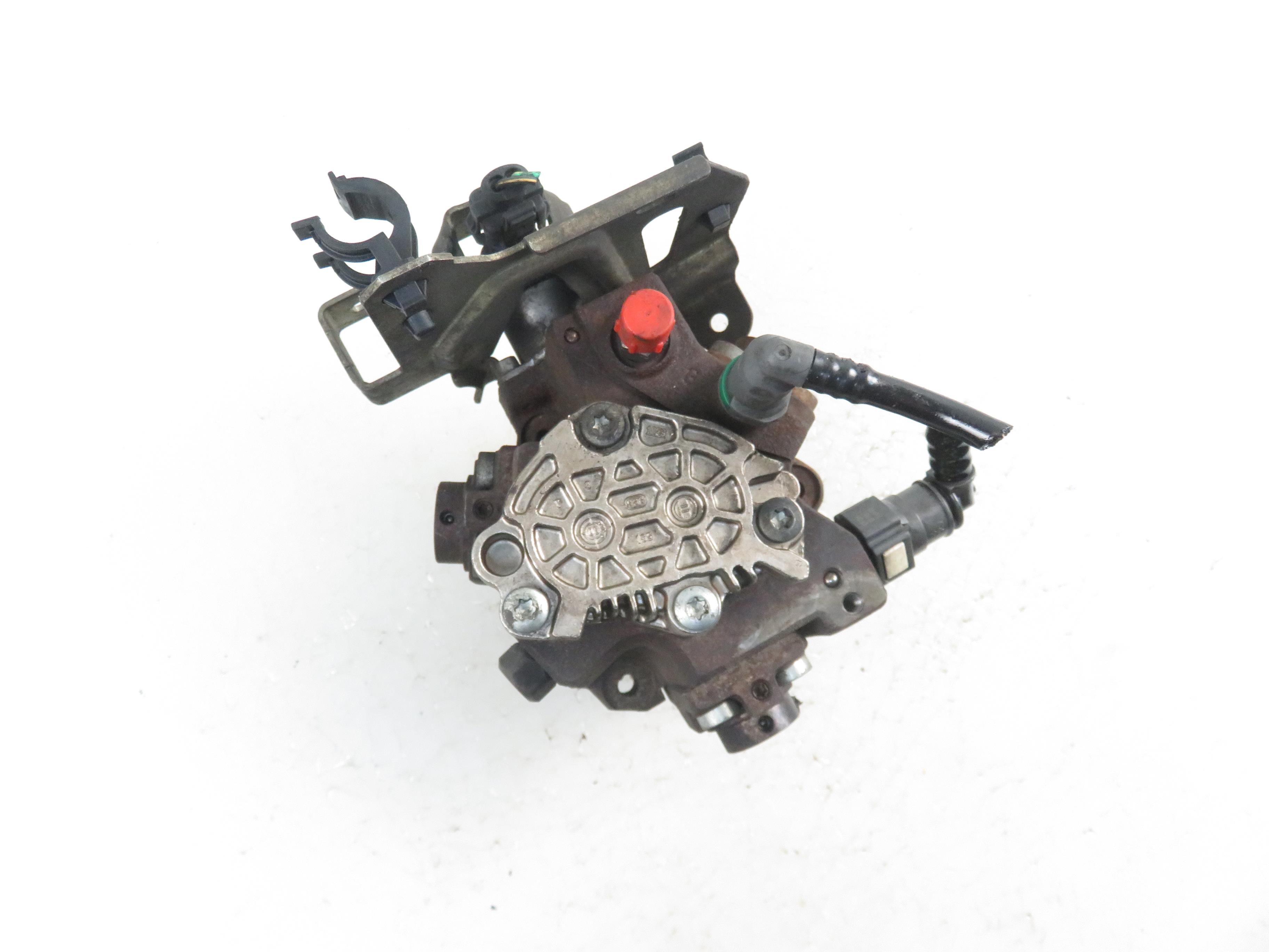 FORD Focus 2 generation (2004-2011) Høytrykks drivstoffpumpe 0445010102, 9656300380 21891329