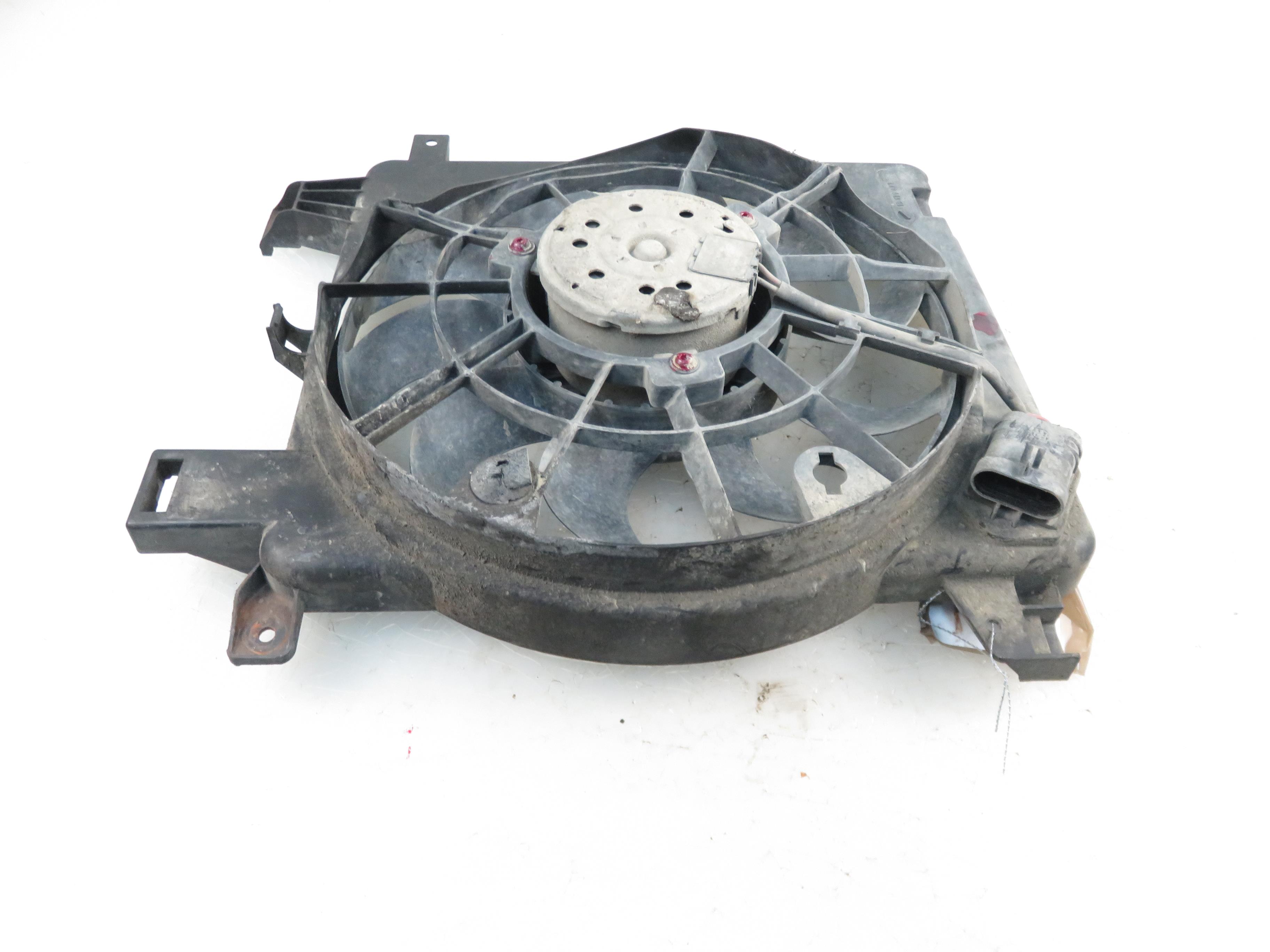 OPEL Zafira B (2005-2010) Difuzora ventilators 3135103630, 13171426 21929828