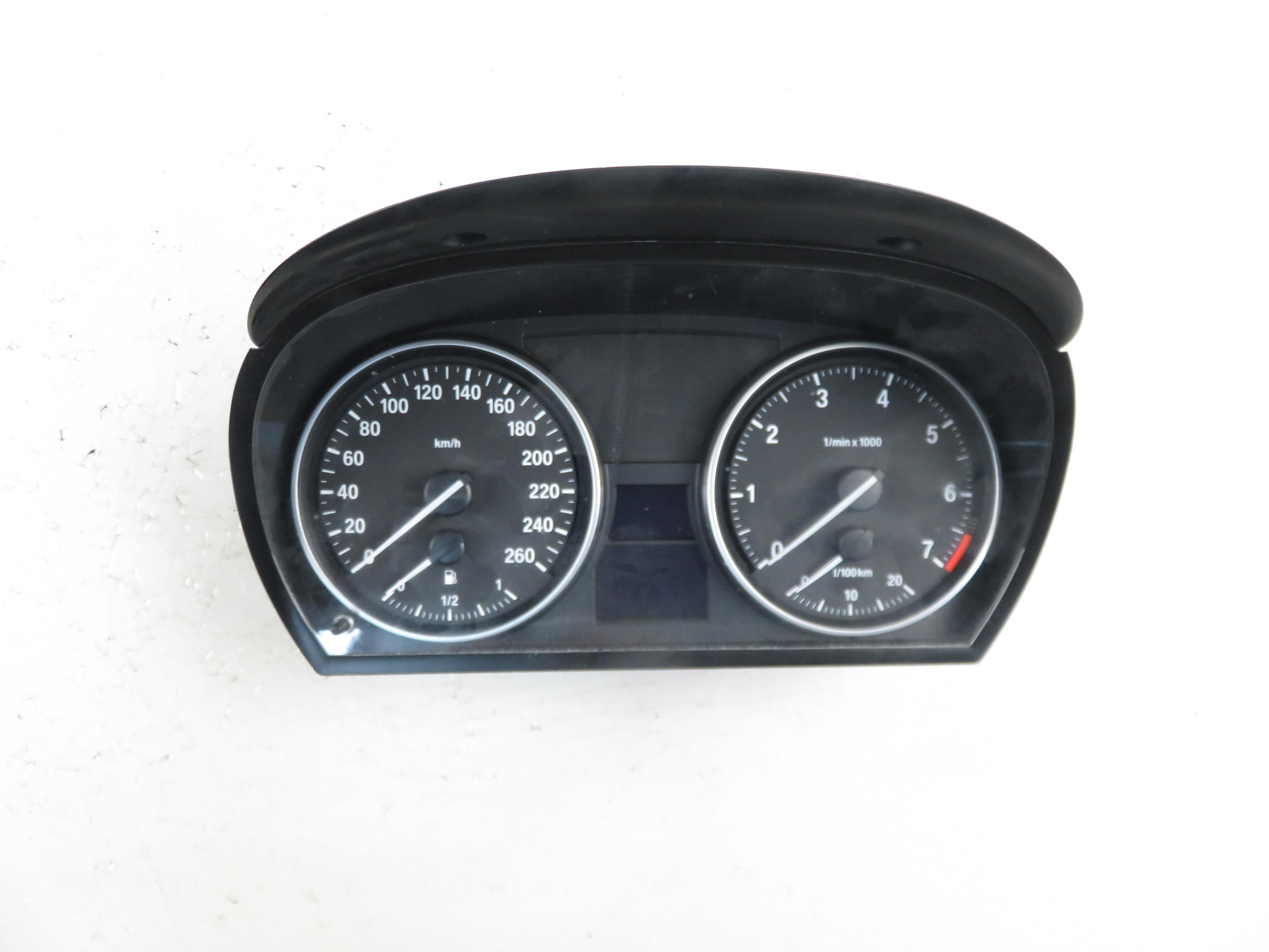 BMW X1 E84 (2009-2015) Speedometer 9316139 21890167