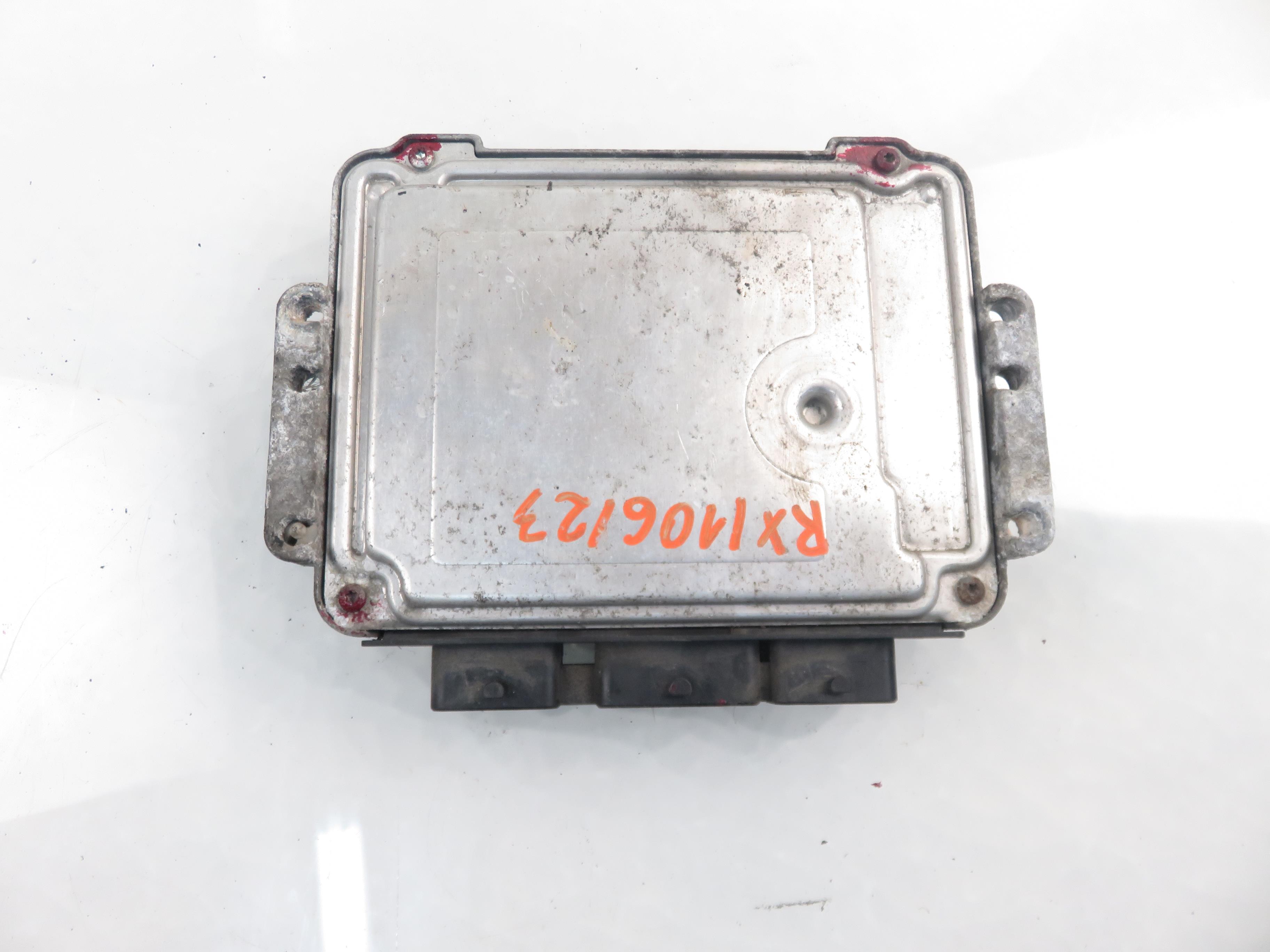 FORD Focus 2 generation (2004-2011) Ohjausyksikkö 4M5112A650YE, 0281011701 22276371