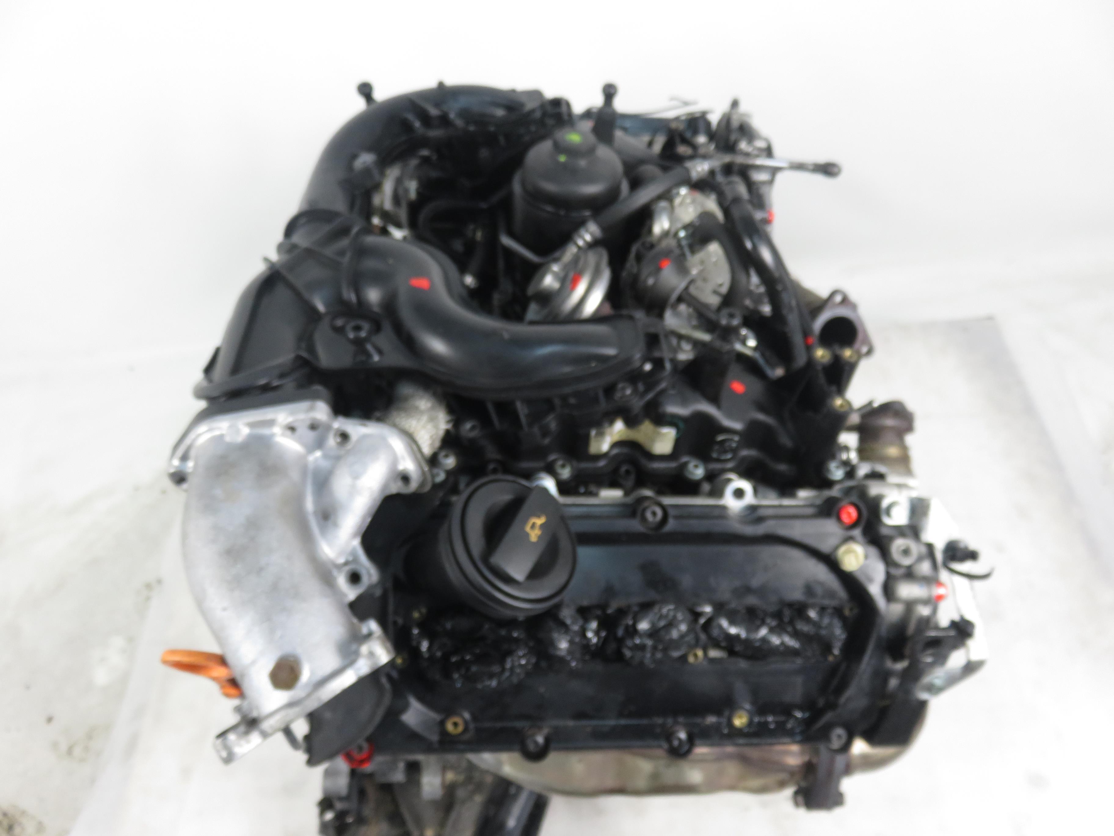 AUDI A6 C6/4F (2004-2011) Двигатель BMK 22808768