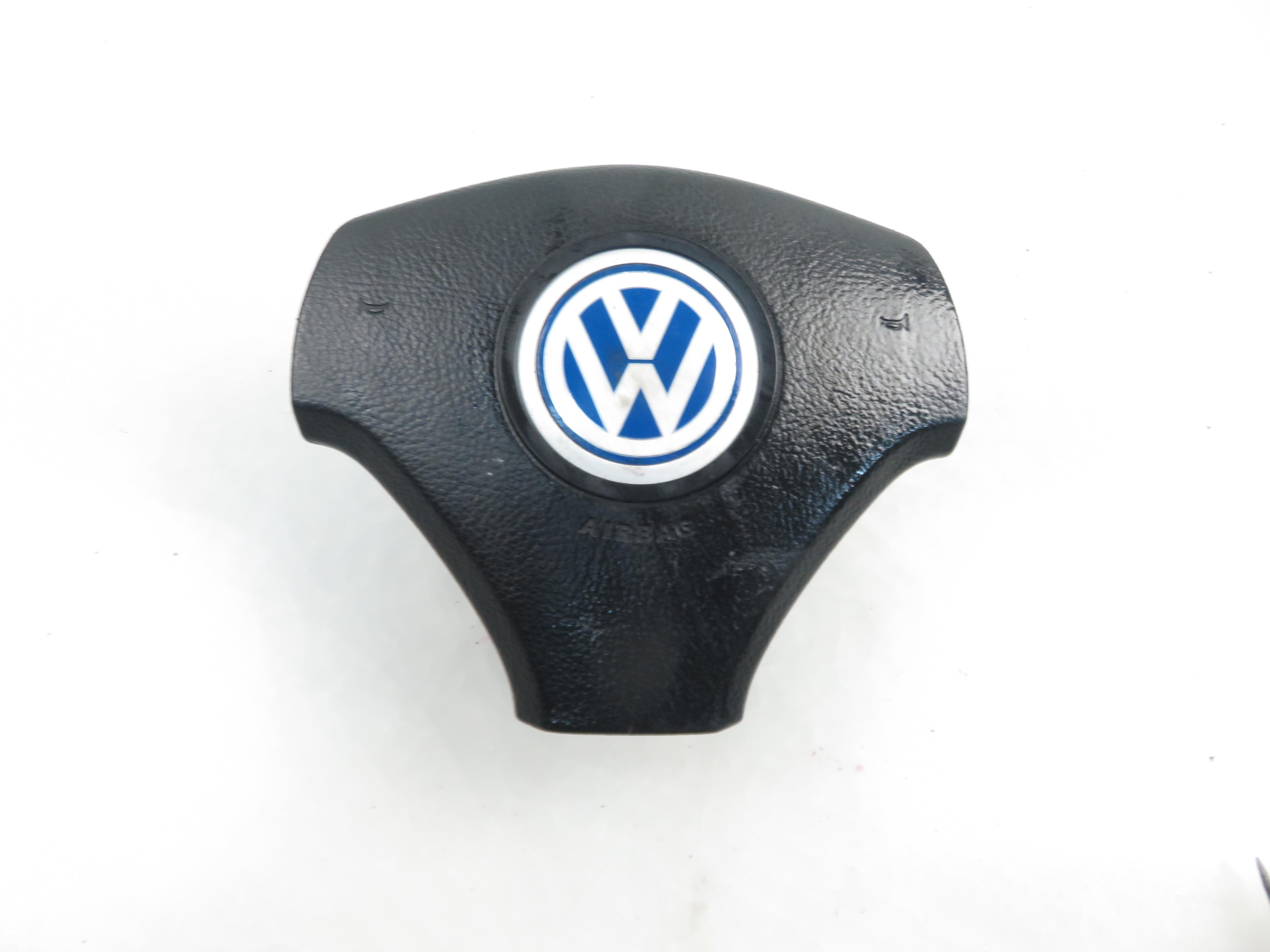 VOLKSWAGEN Bora 1 generation (1998-2005) Подушка безопасности руля 1J0880201F 22324090