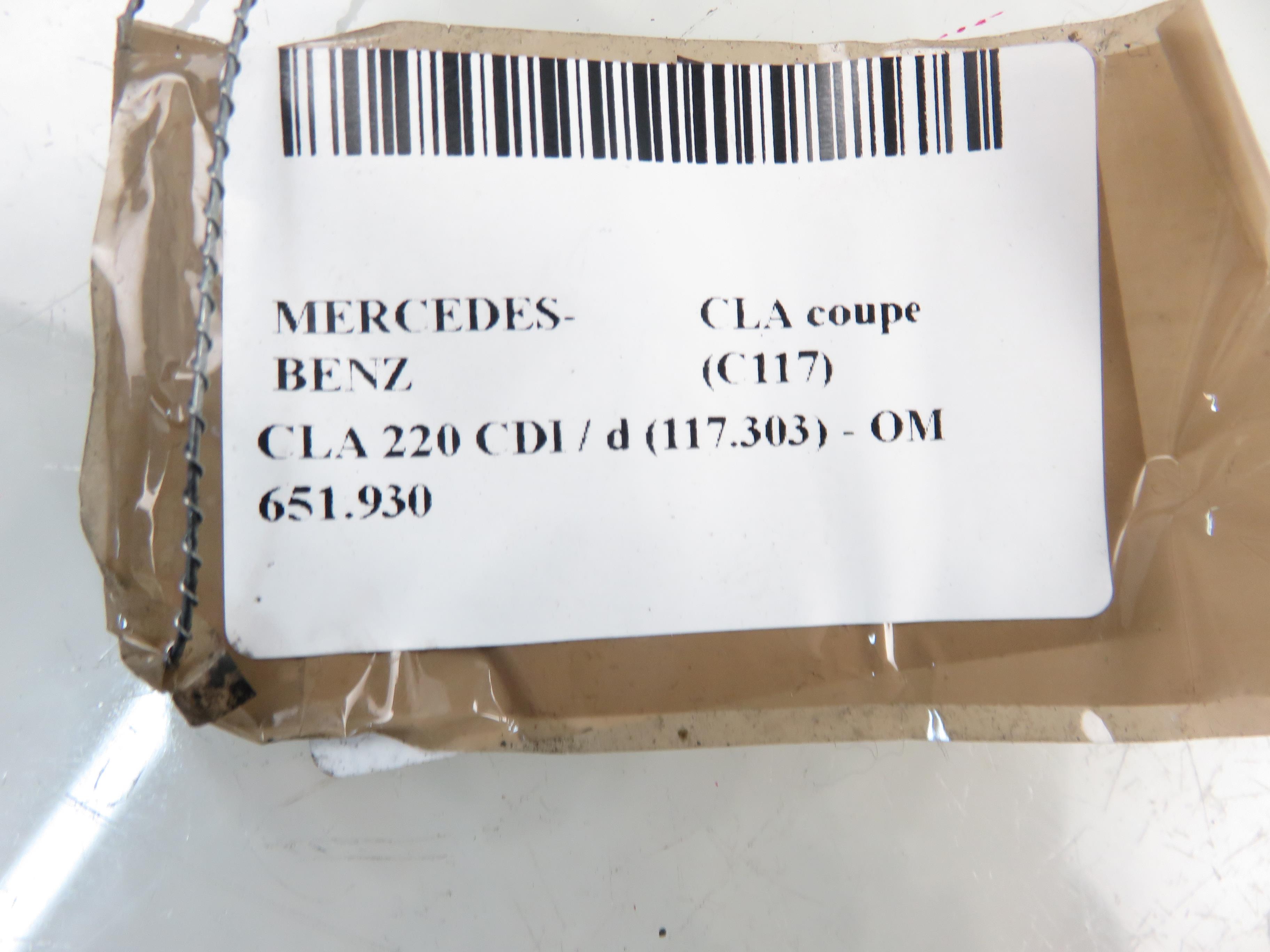 MERCEDES-BENZ CLA-Class C117 (2013-2016) Käsijarrun ohjausyksikkö 2465450532, 2469021002, 2469004512 22398786