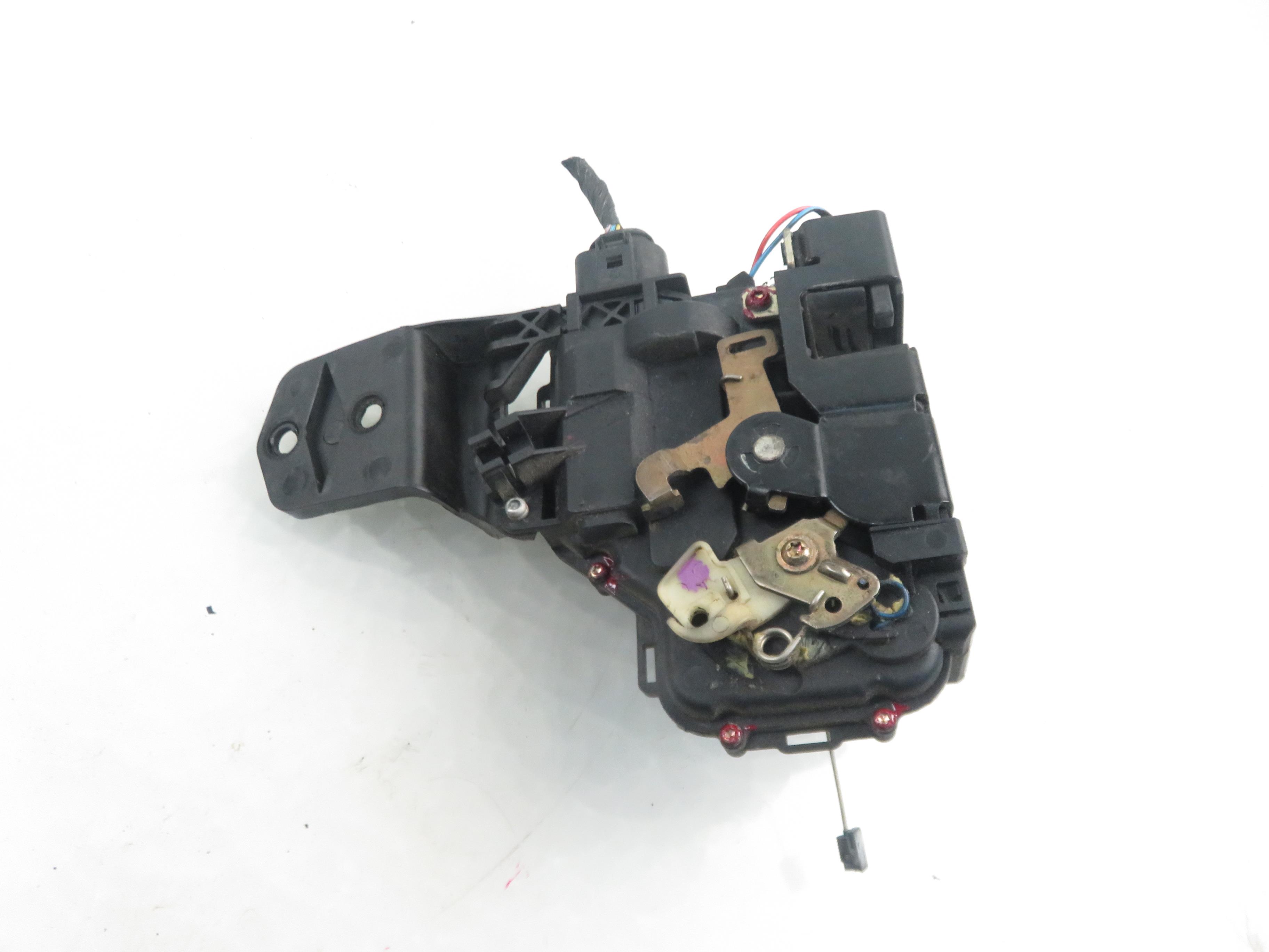 VOLKSWAGEN Beetle 2 generation (1998-2012) Front Left Door Lock 3B1837015A 22489235