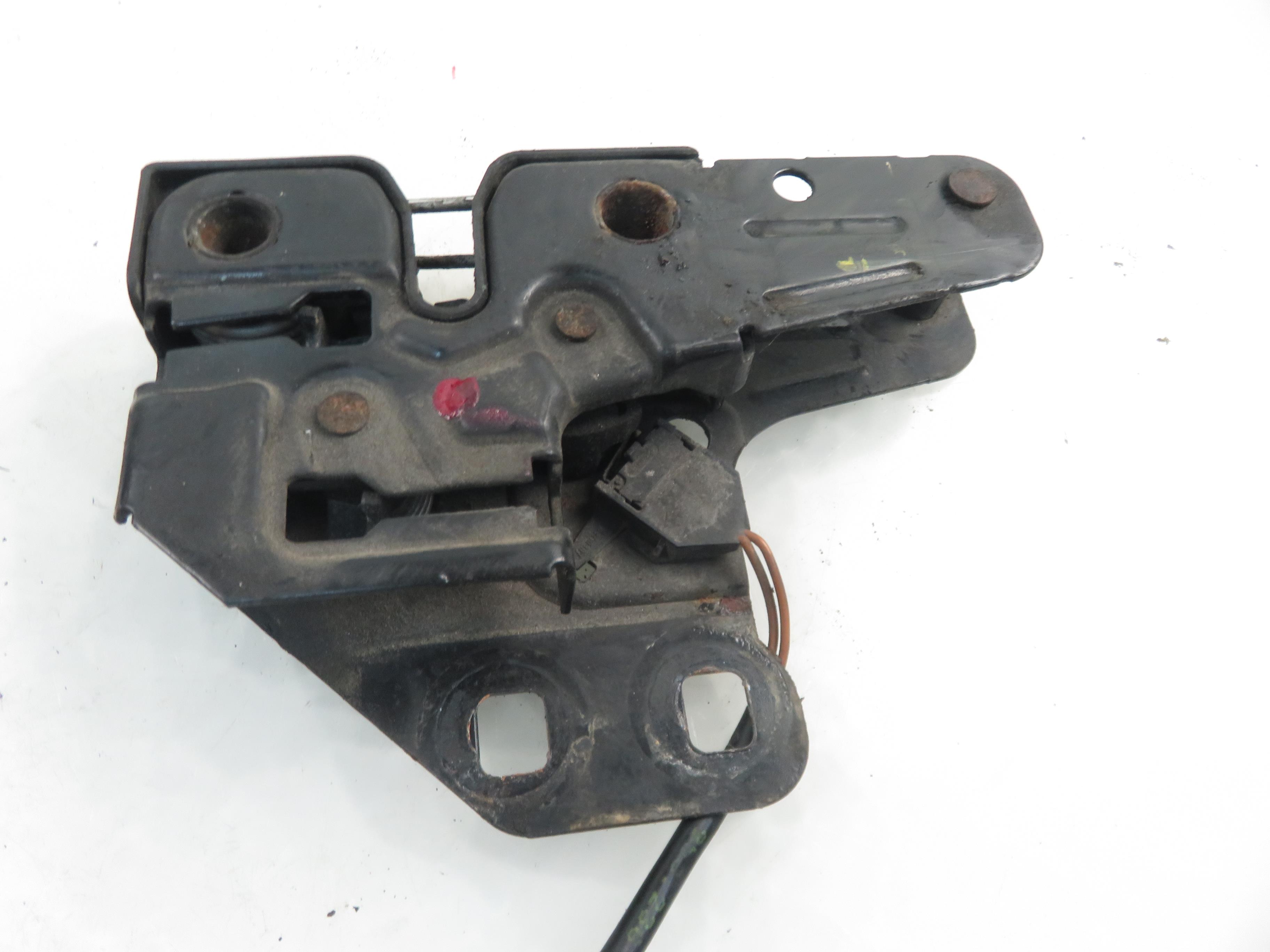 AUDI A6 C6/4F (2004-2011) Замок капота 4F0823509A 22660833