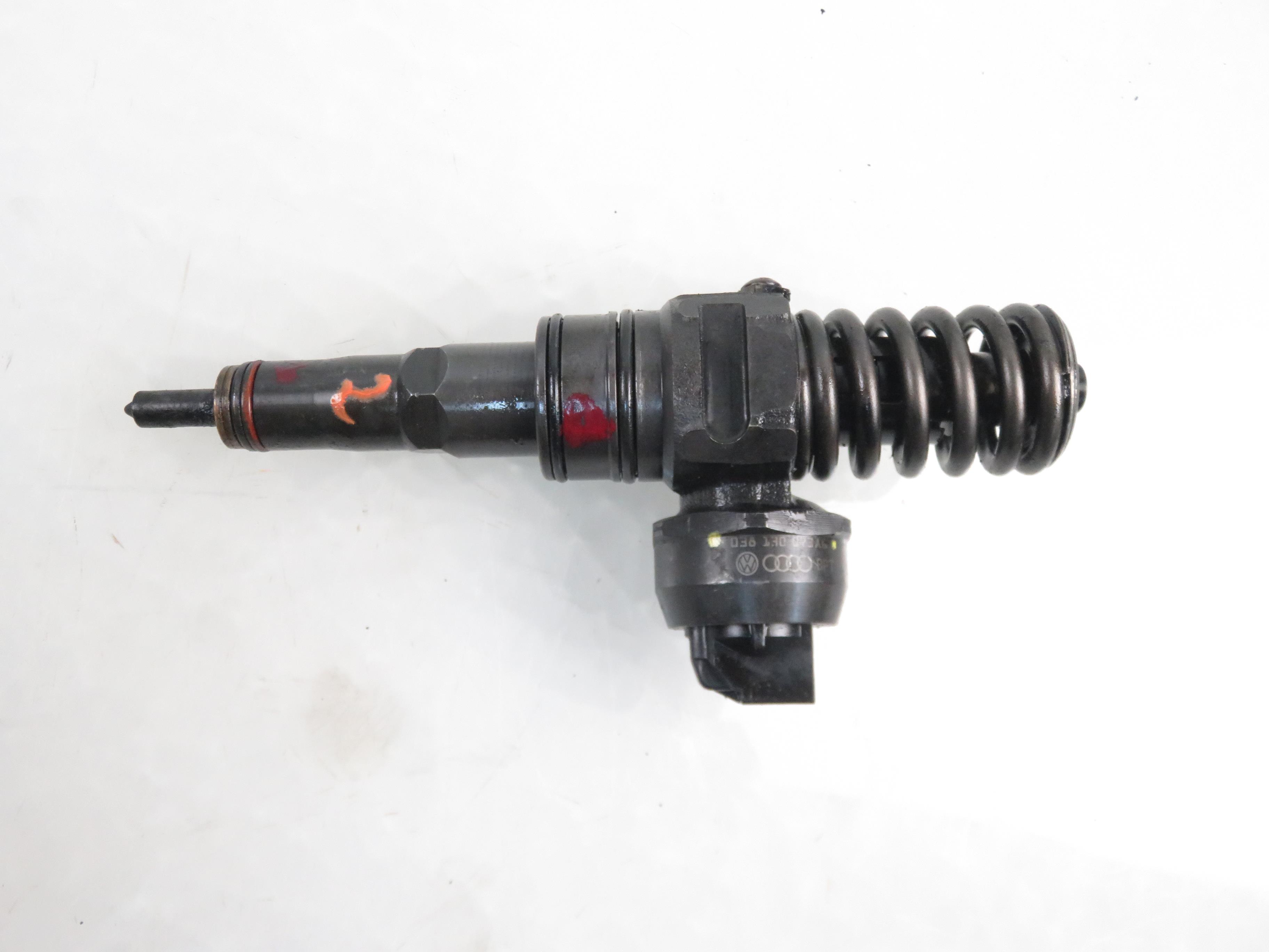 SEAT Ibiza 3 generation (2002-2008) Injecteur d'huile 038130073AG, 0414720215 22604617