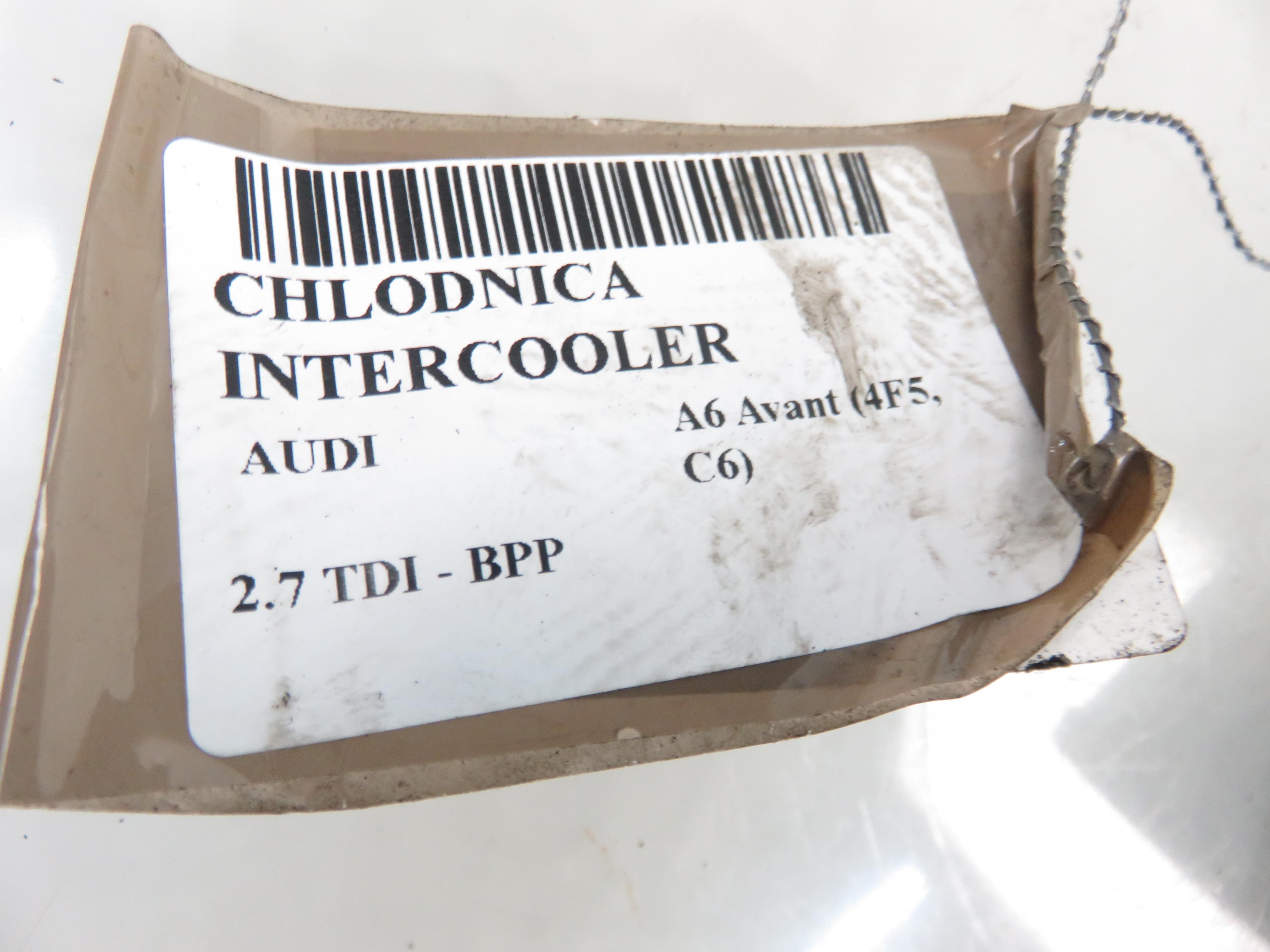 AUDI A6 C6/4F (2004-2011) Радиатор интеркулера 22660470