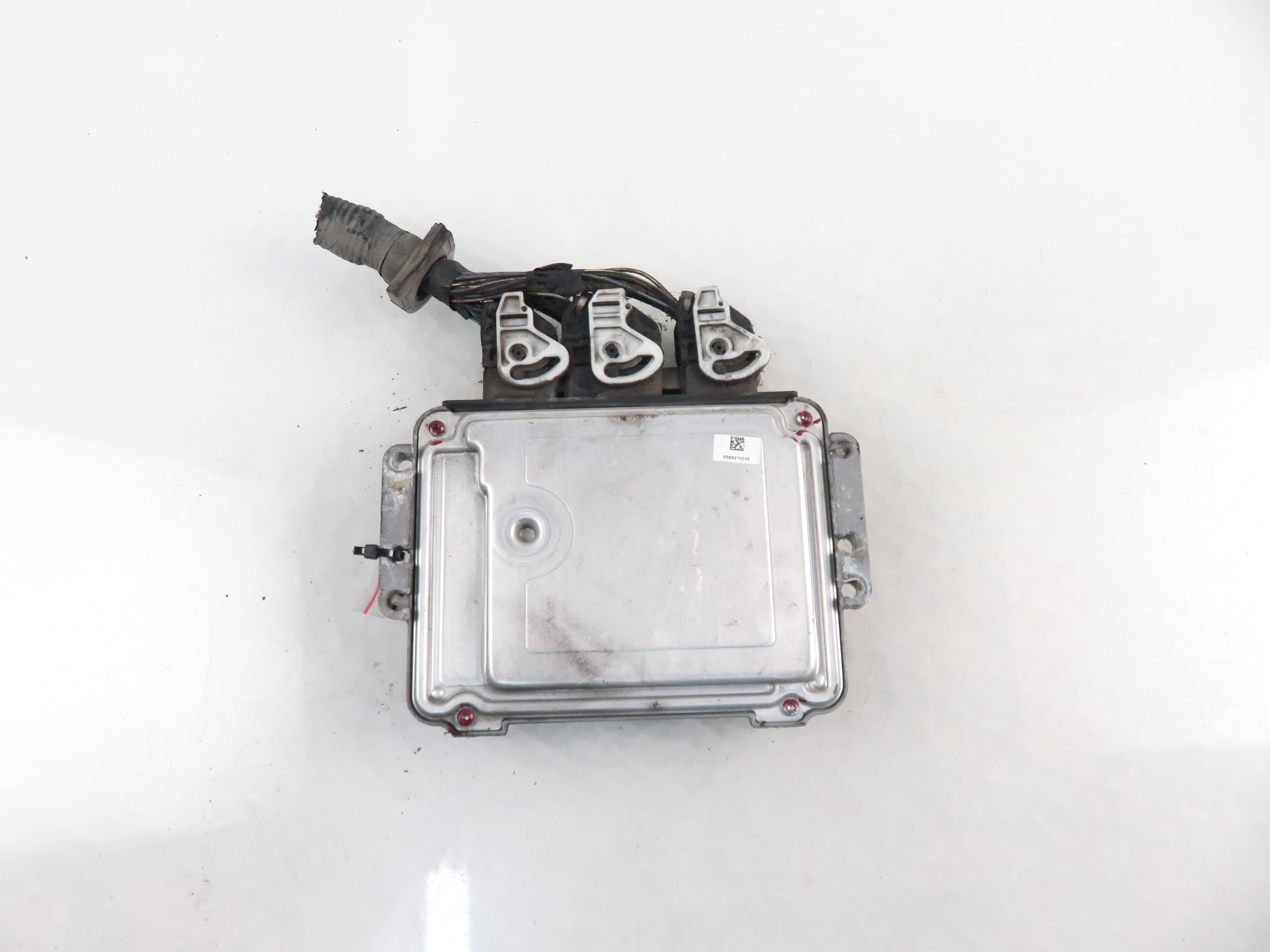 FORD Focus 2 generation (2004-2011) Ohjausyksikkö 6M5112A650NC, 0281011701 22851393