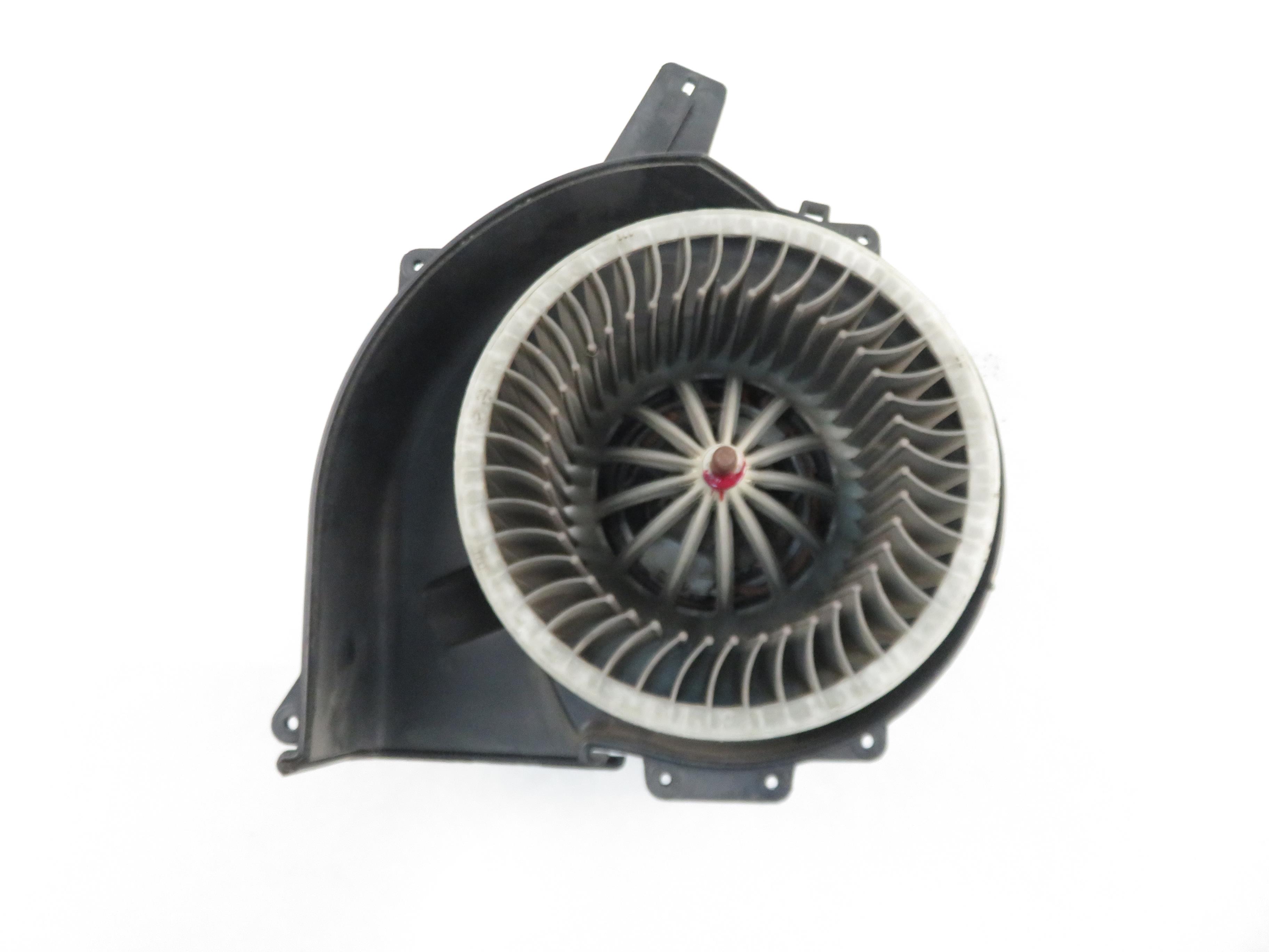 VOLKSWAGEN Fox 2 generation (2003-2009) Releu ventilator 6Q1820015G 22808663