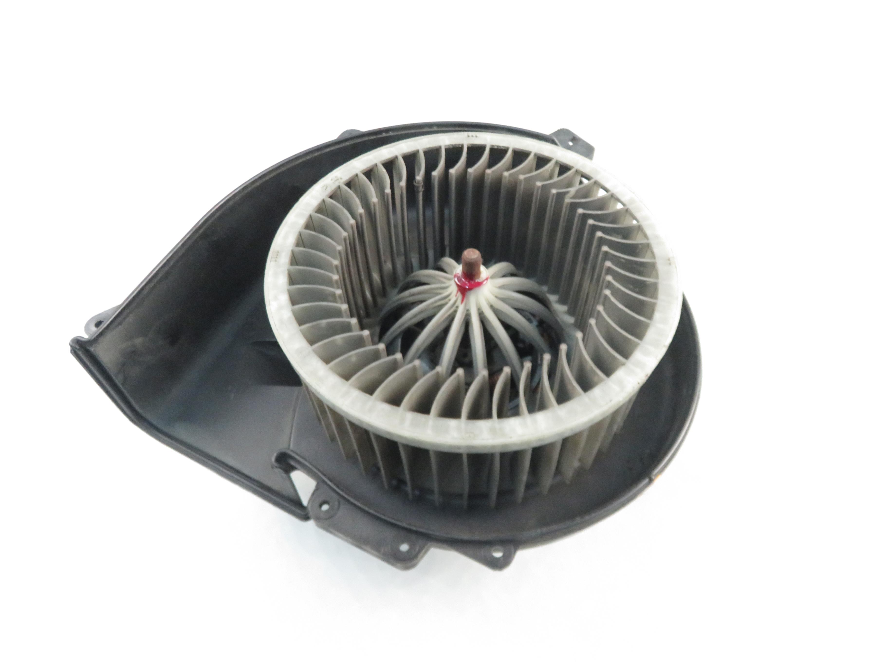 VOLKSWAGEN Fox 2 generation (2003-2009) Releu ventilator 6Q1820015G 22808663