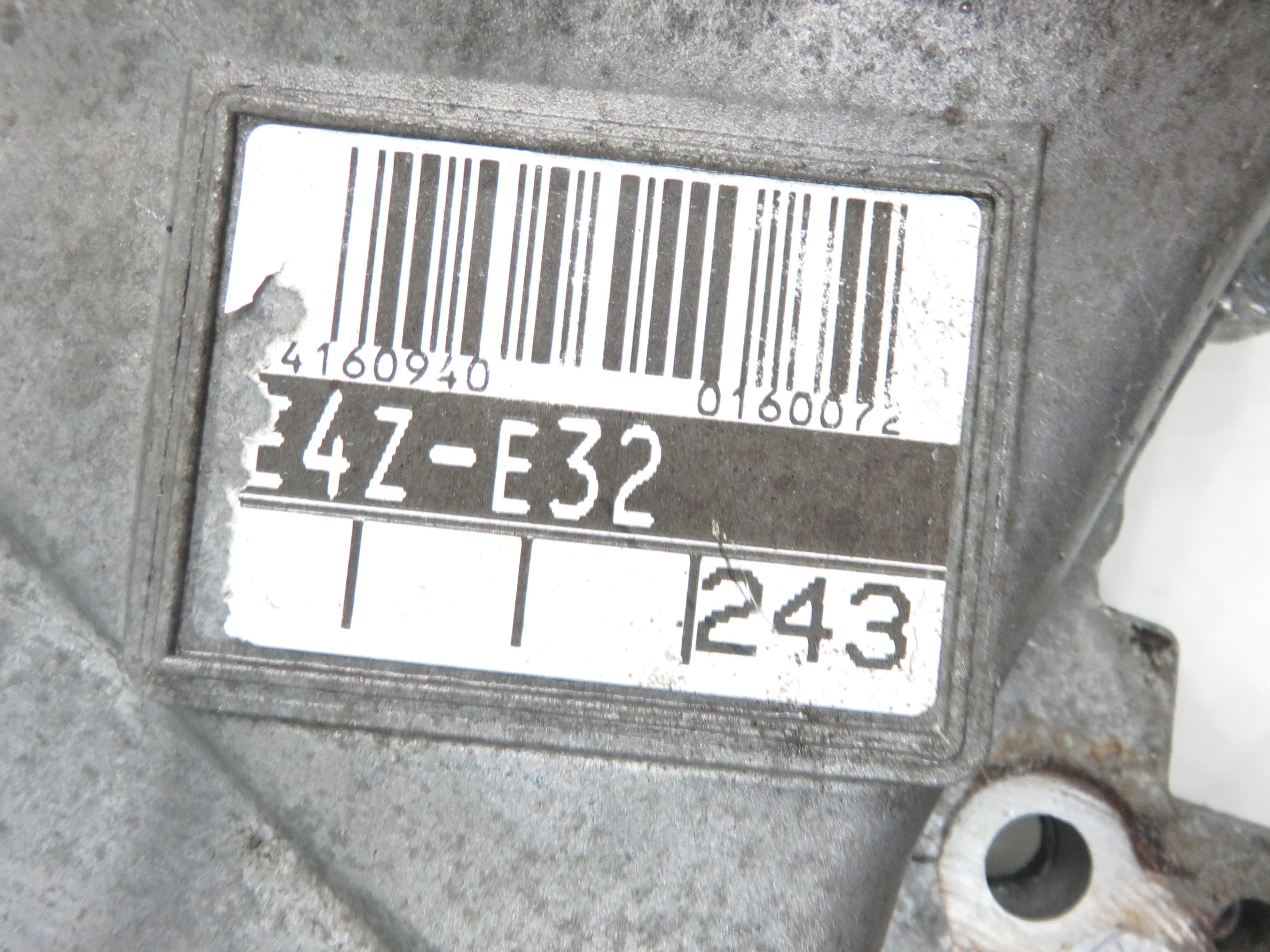 TOYOTA Corolla 9 generation E120/E130 (2000-2007) Защитен капак на ангренажния ремък 22949865
