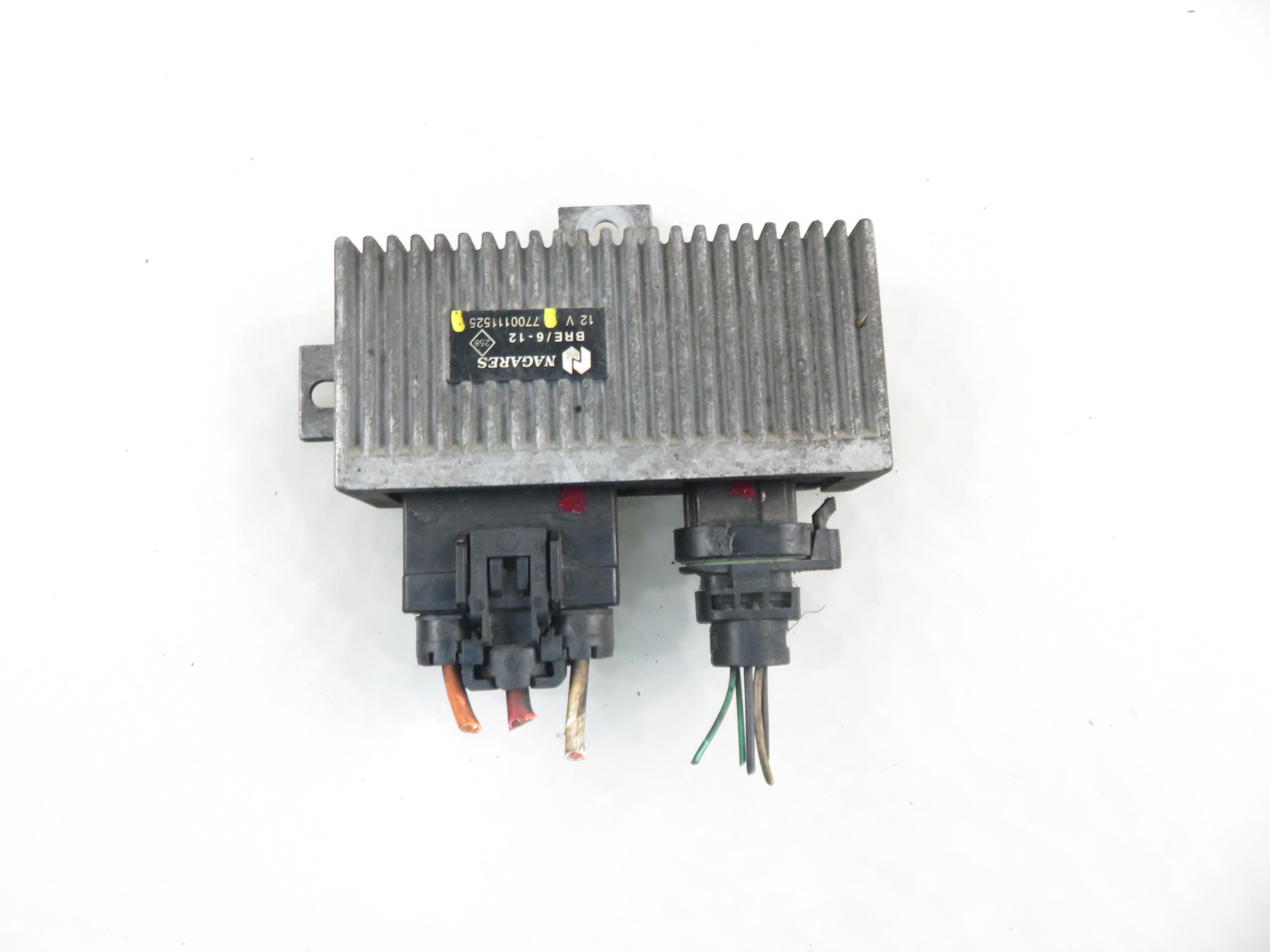 RENAULT Scenic 1 generation (1996-2003) Relays 7700111525 22911548