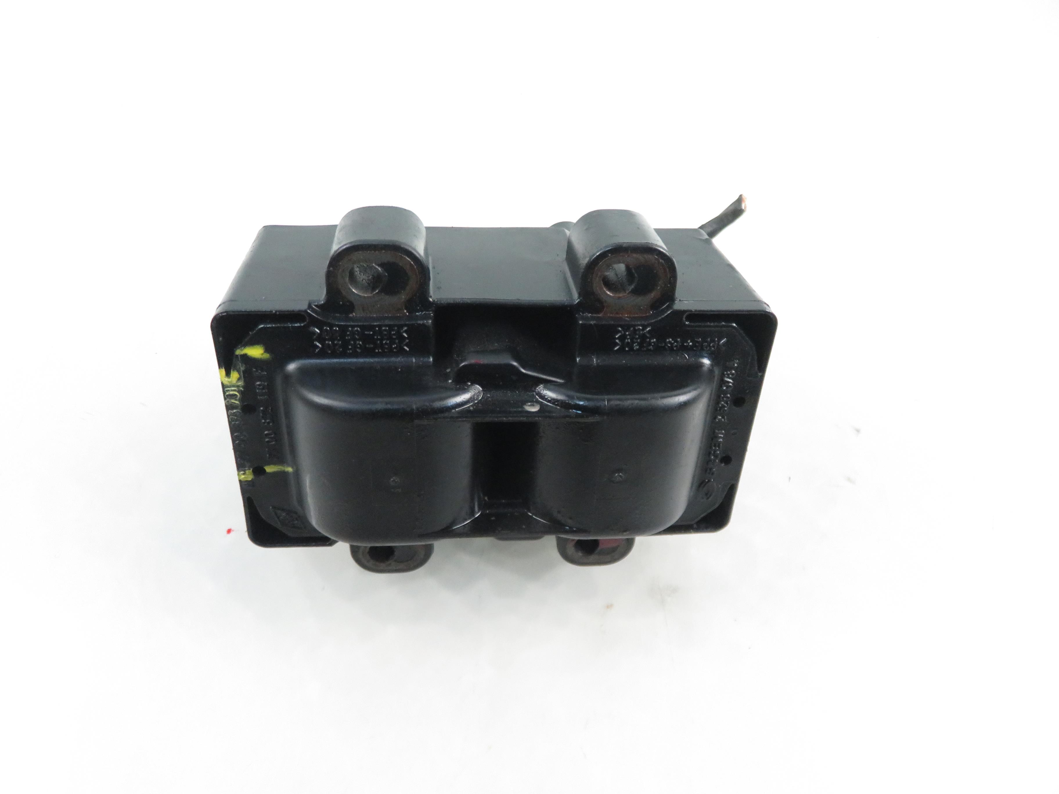 RENAULT Clio 1 generation (1990-1998) High Voltage Ignition Coil 7700872449F, 7700873701 22981969