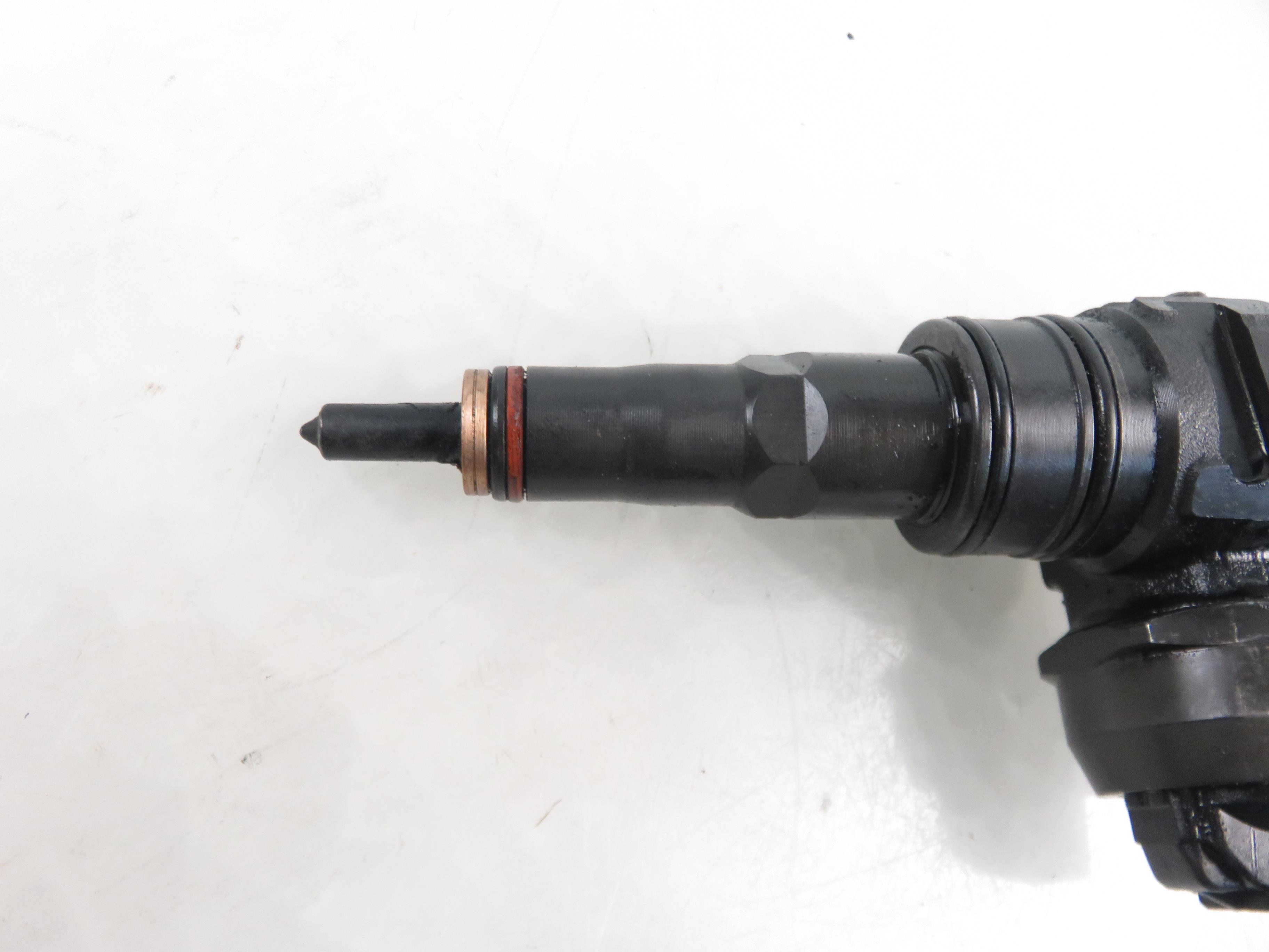 SEAT Alhambra 1 generation (1996-2010) Injector de ulei 038130073AK,0414720038 22964872