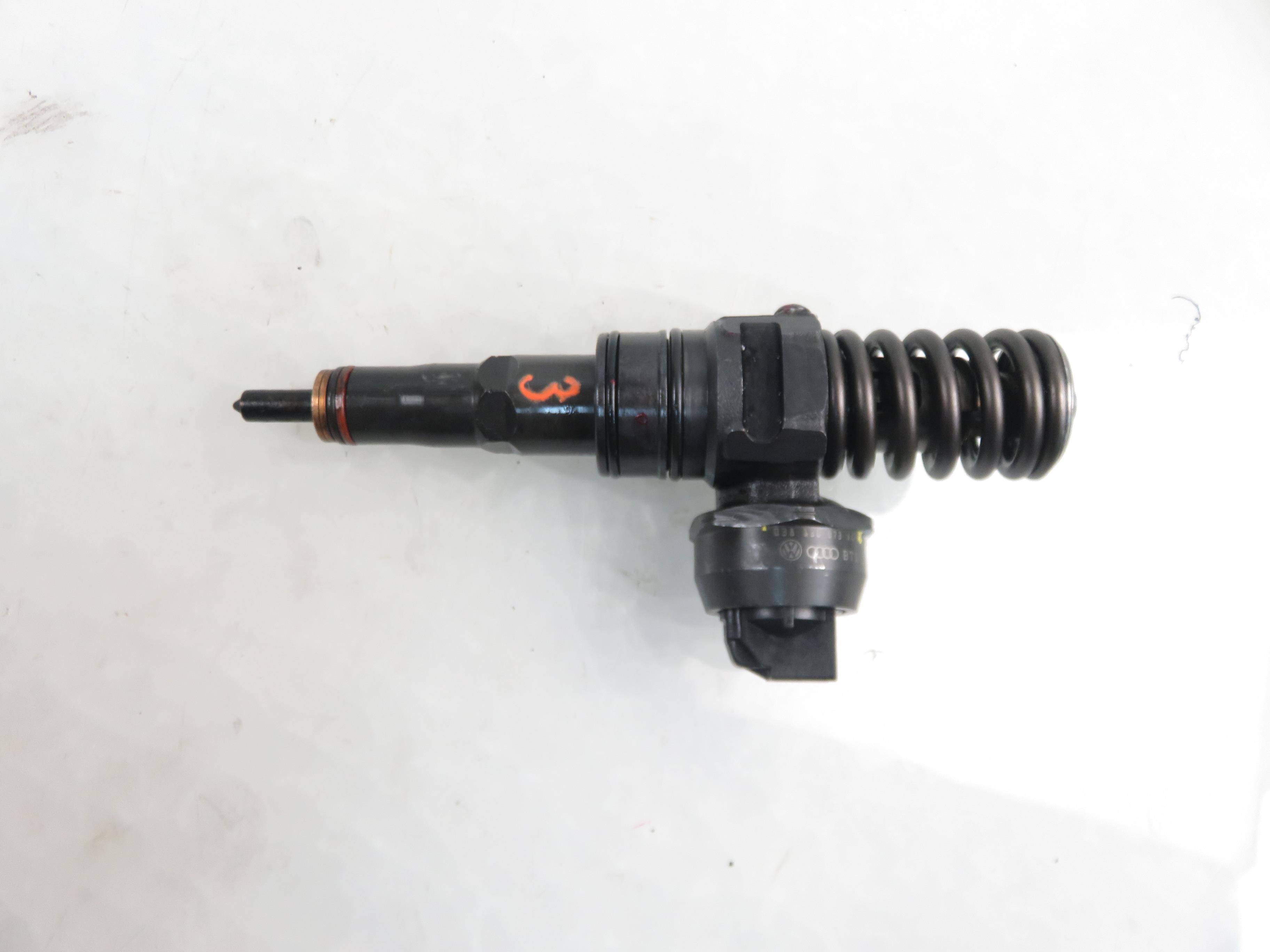 VOLKSWAGEN Passat B5 (1996-2005) Oil Injector 038130073AG,0414720215 22964794