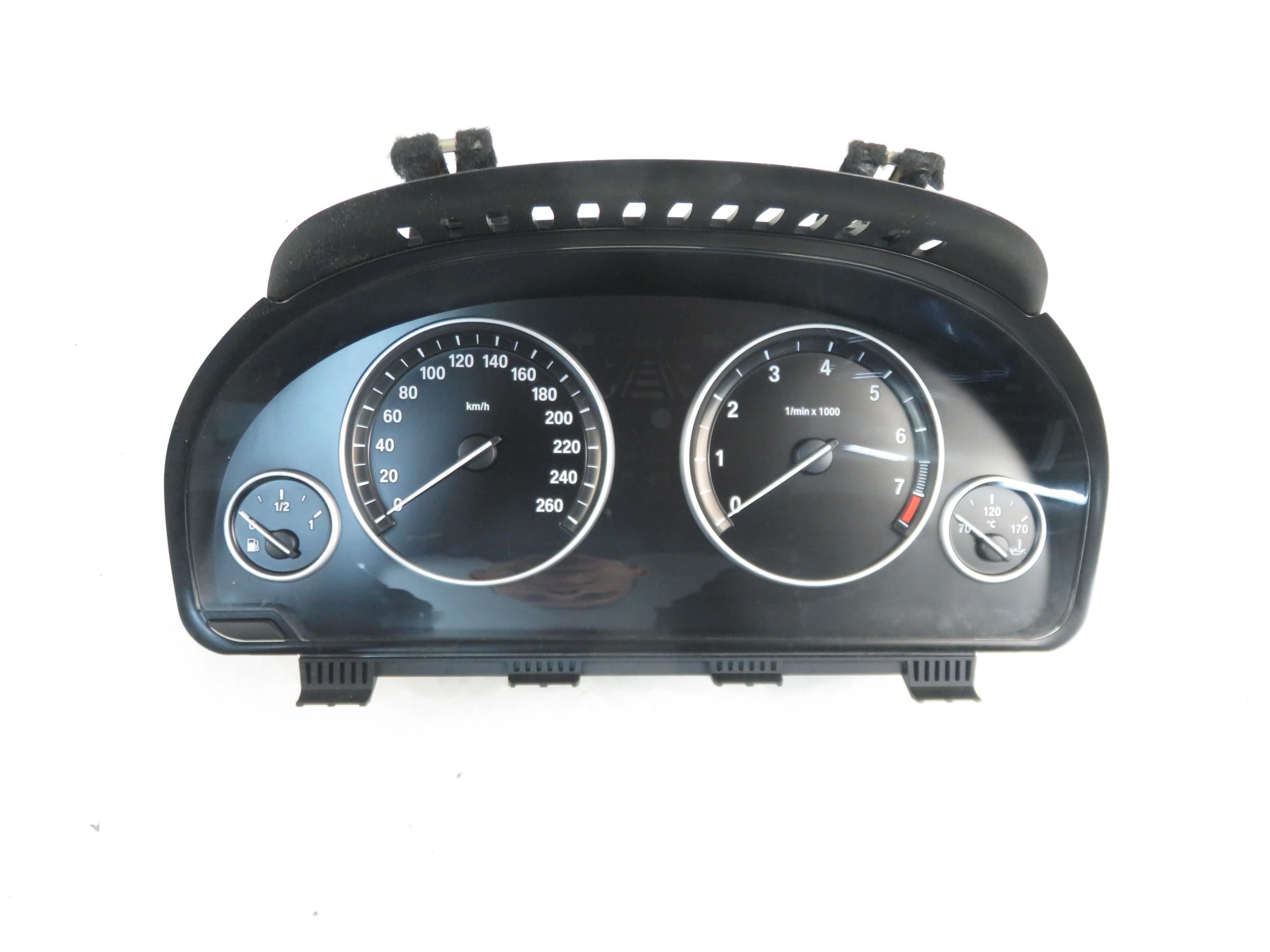 BMW X3 F25 (2010-2017) Speedometer 9285188 22982355