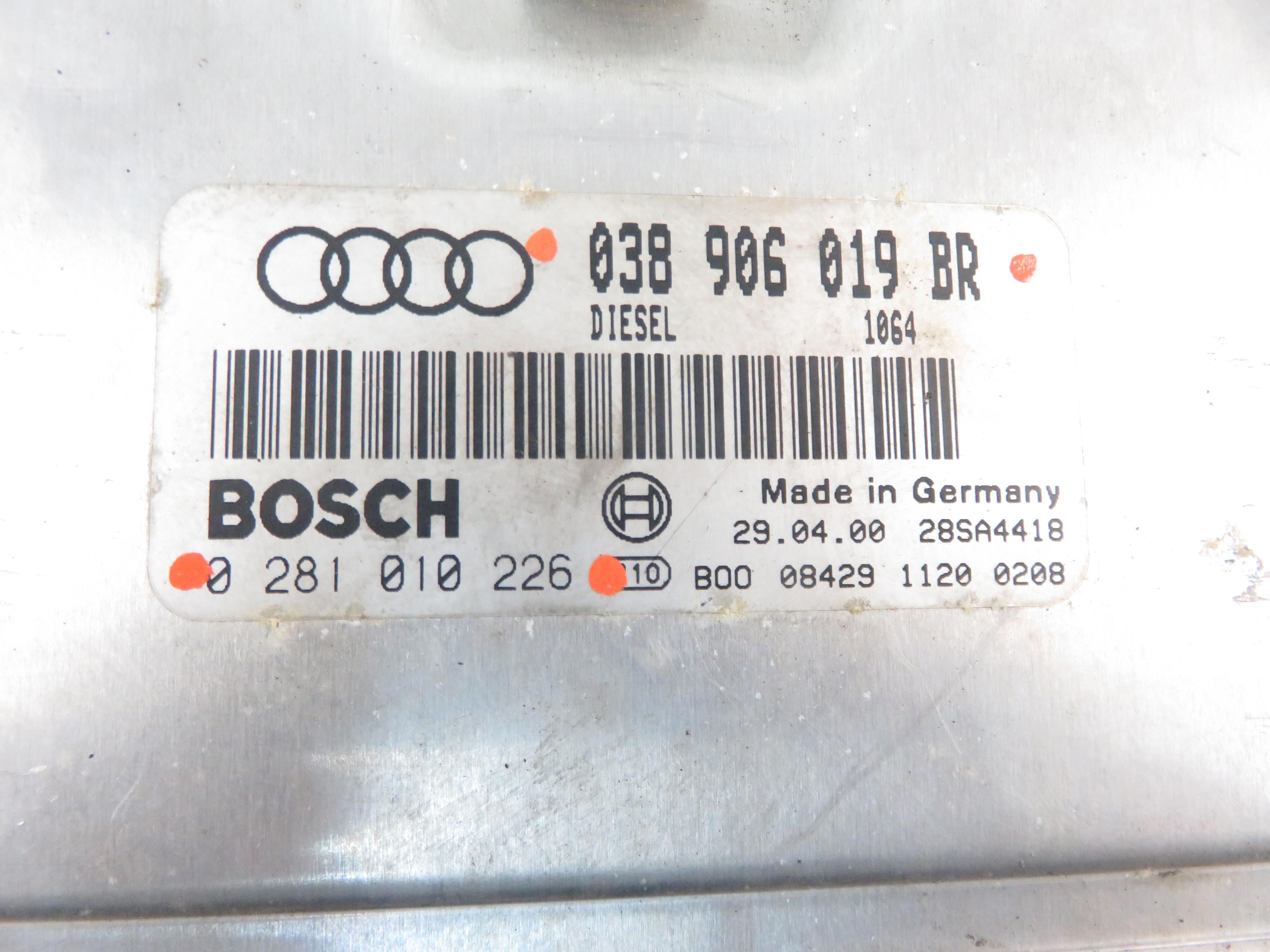 AUDI A4 B5/8D (1994-2001) Kompiuteris 038906019BR, 081010226 23063369