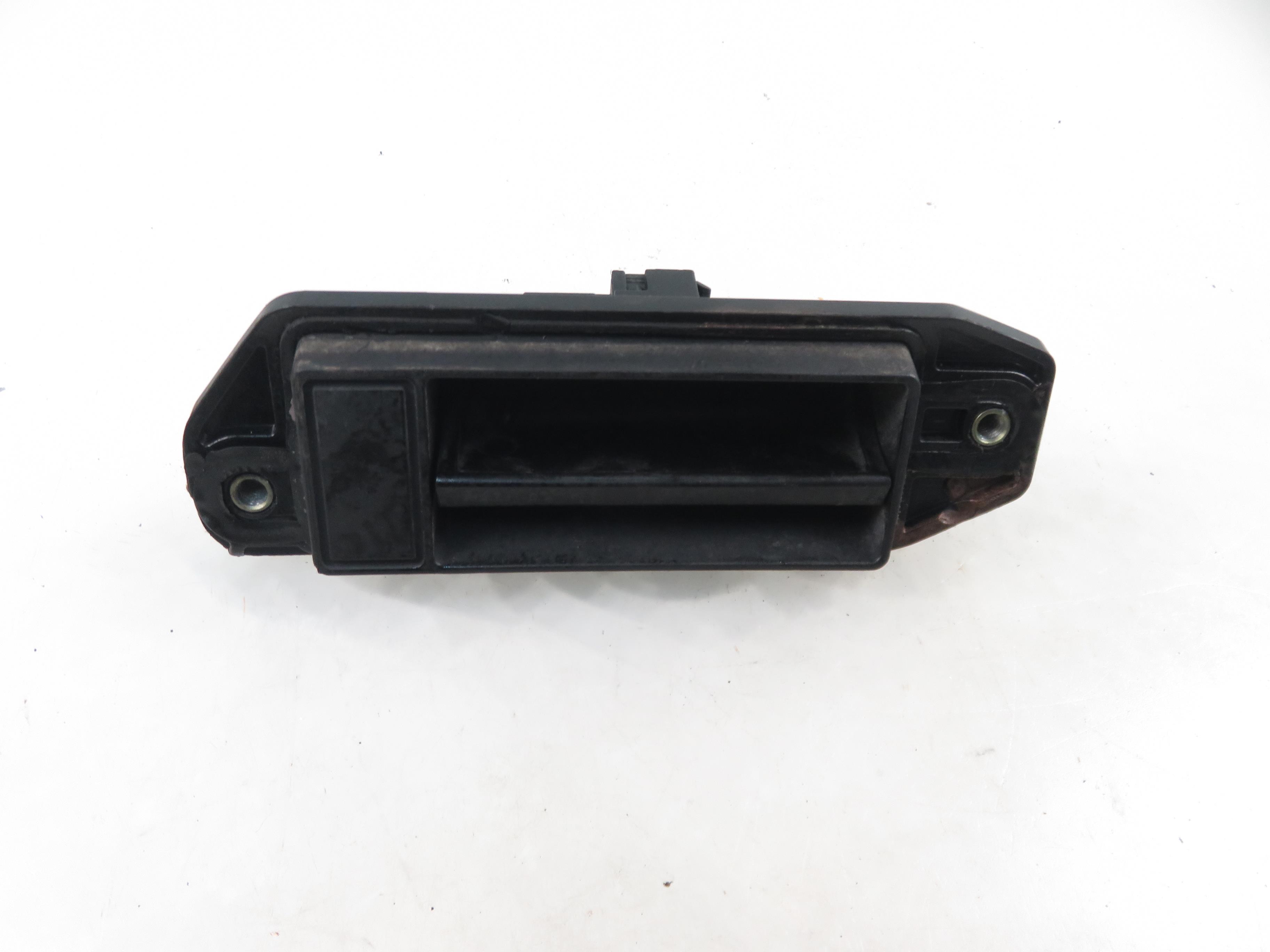 MERCEDES-BENZ C-Class W203/S203/CL203 (2000-2008) Back cover Open Switches 23073538