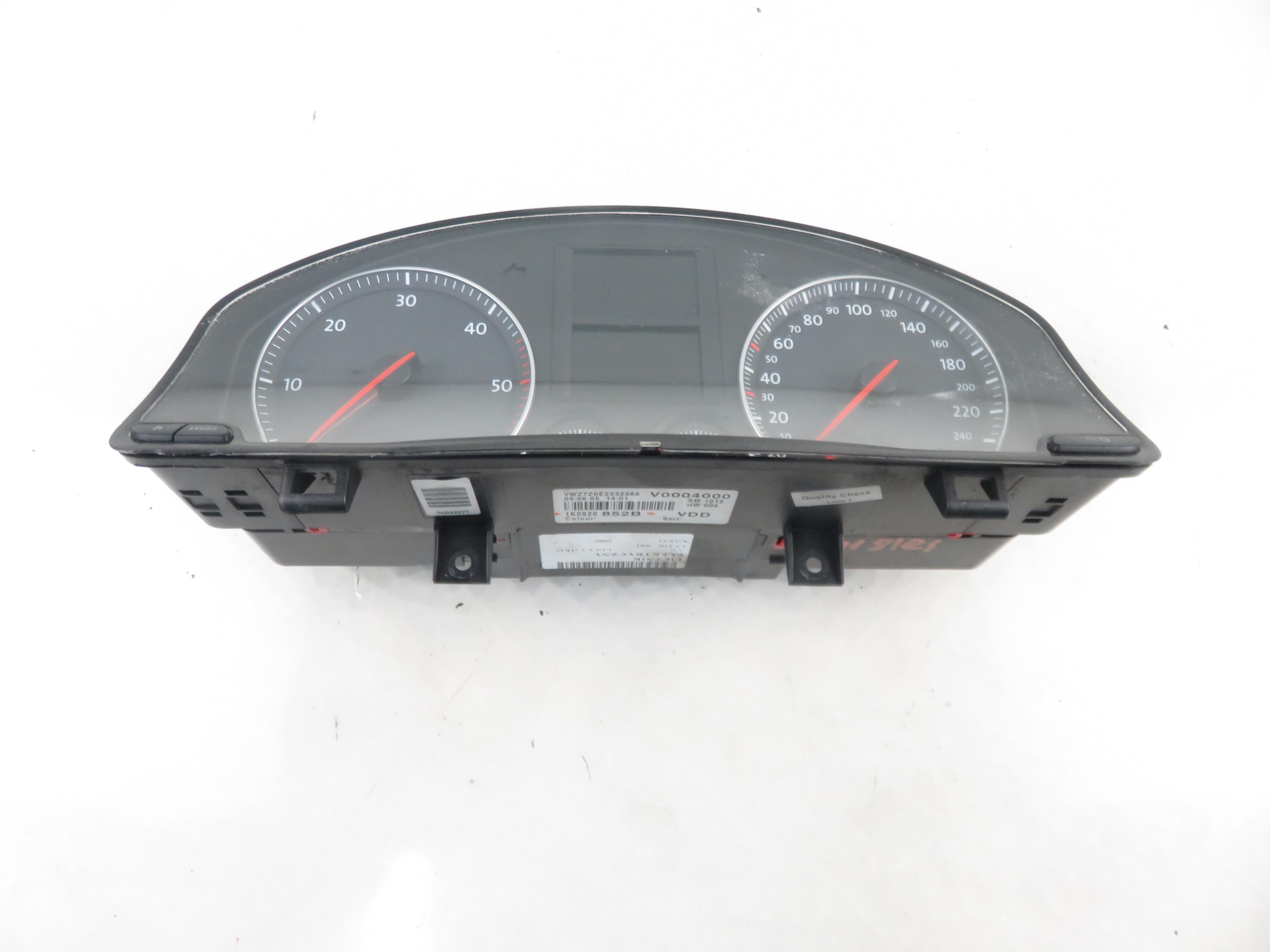 VOLKSWAGEN Golf 5 generation (2003-2009) Speedometer 1K0920852B 23063216