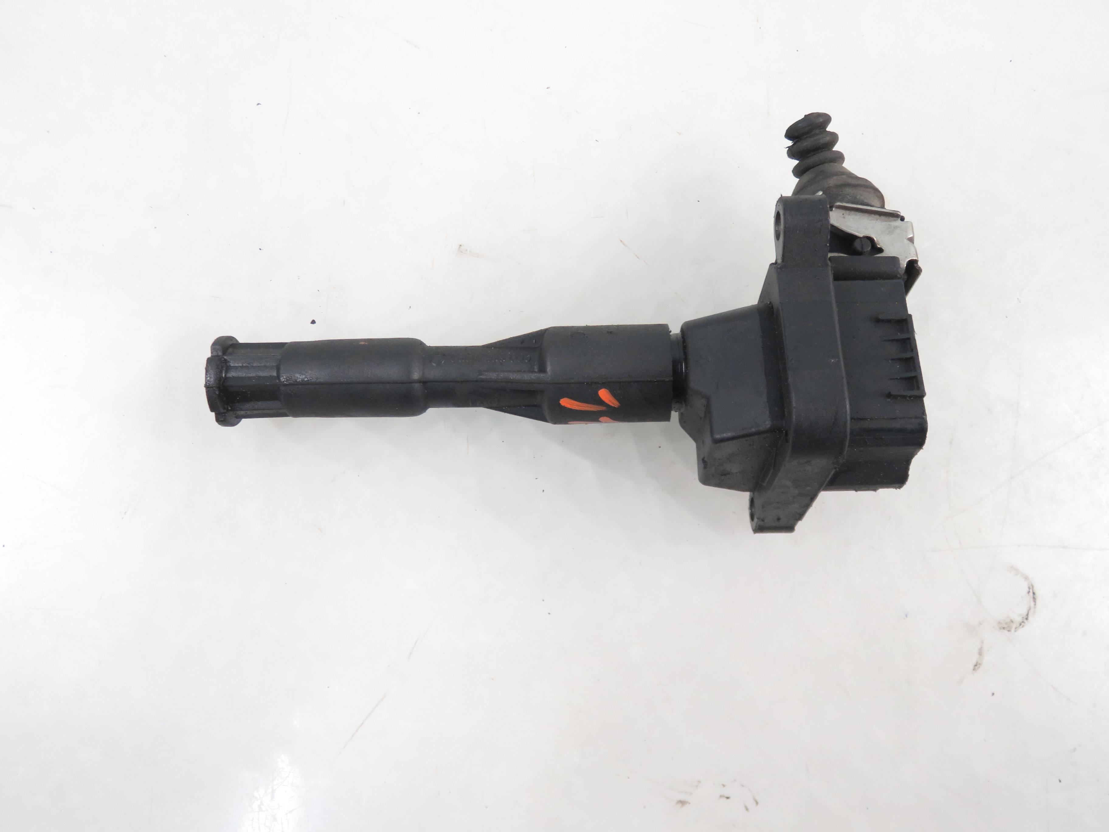 BMW 5 Series E39 (1995-2004) High Voltage Ignition Coil 0221504004, 1703227 23073255