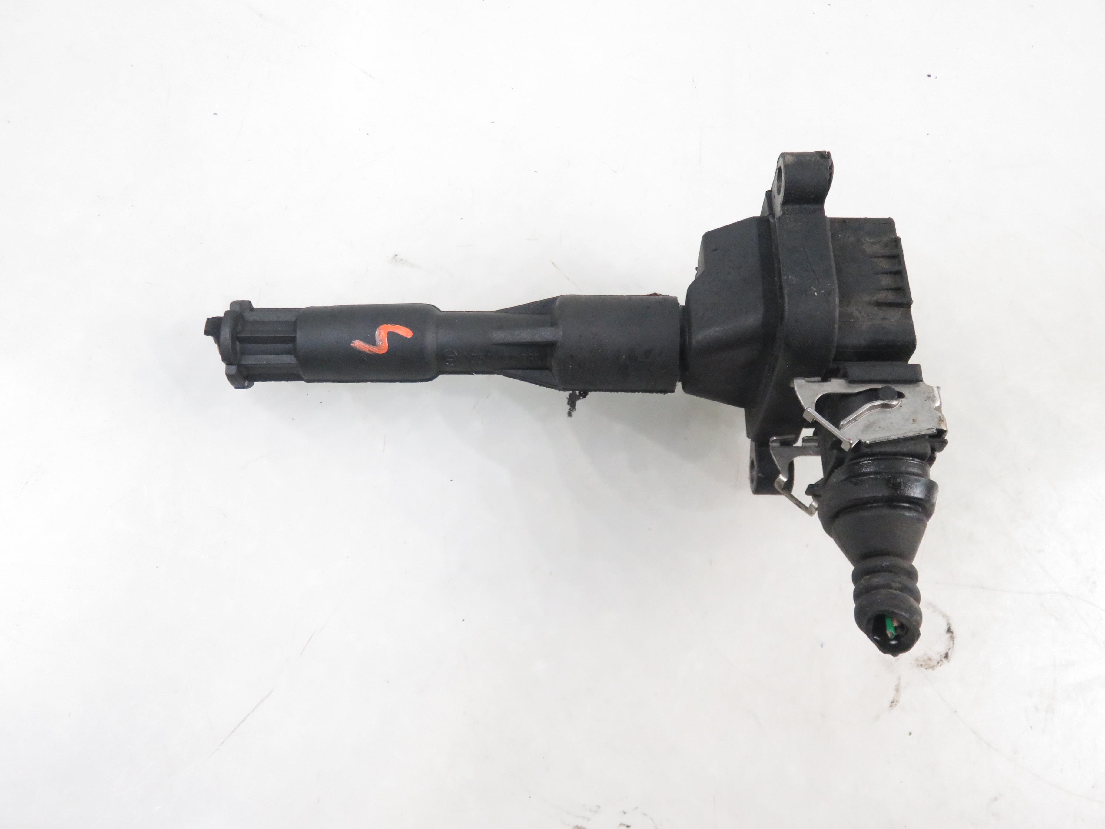 BMW 5 Series E39 (1995-2004) High Voltage Ignition Coil 0221504004, 1703227 23073261