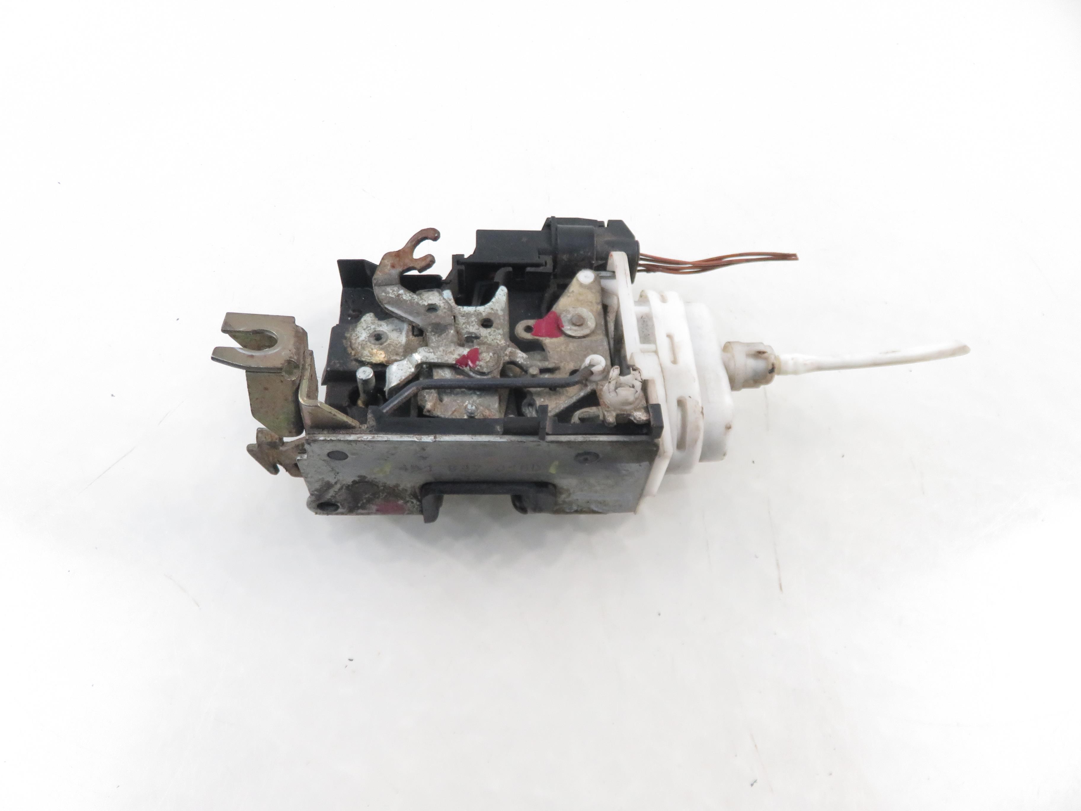 AUDI A4 B5/8D (1994-2001) Front Right Door Lock 4D1837016D 23715579