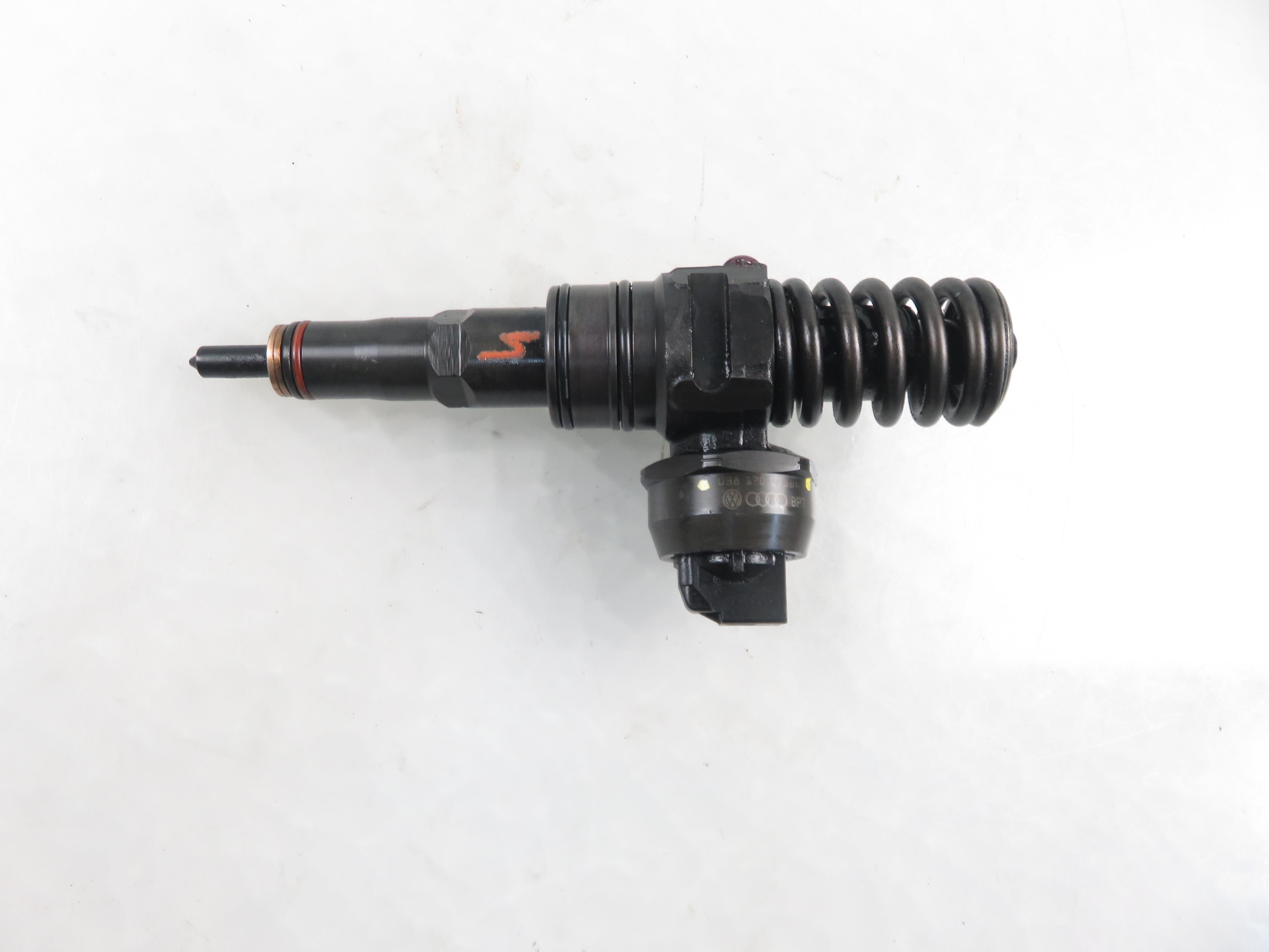 VOLKSWAGEN Passat B6 (2005-2010) Oil Injector 038130073BK, 0414720306 23402300