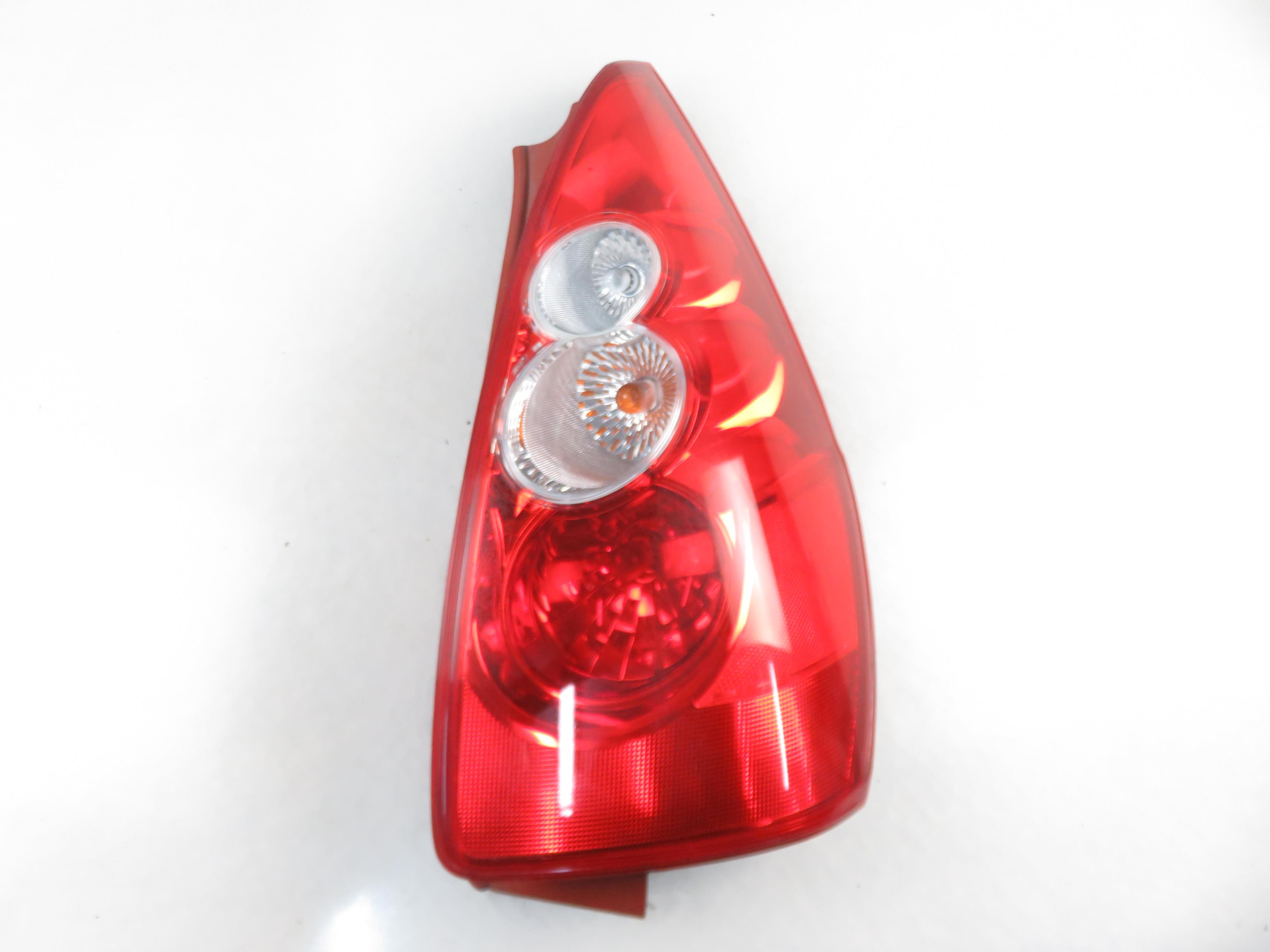 MAZDA 5 1 generation (2005-2010) Rear Right Taillight Lamp C23551150 23089434