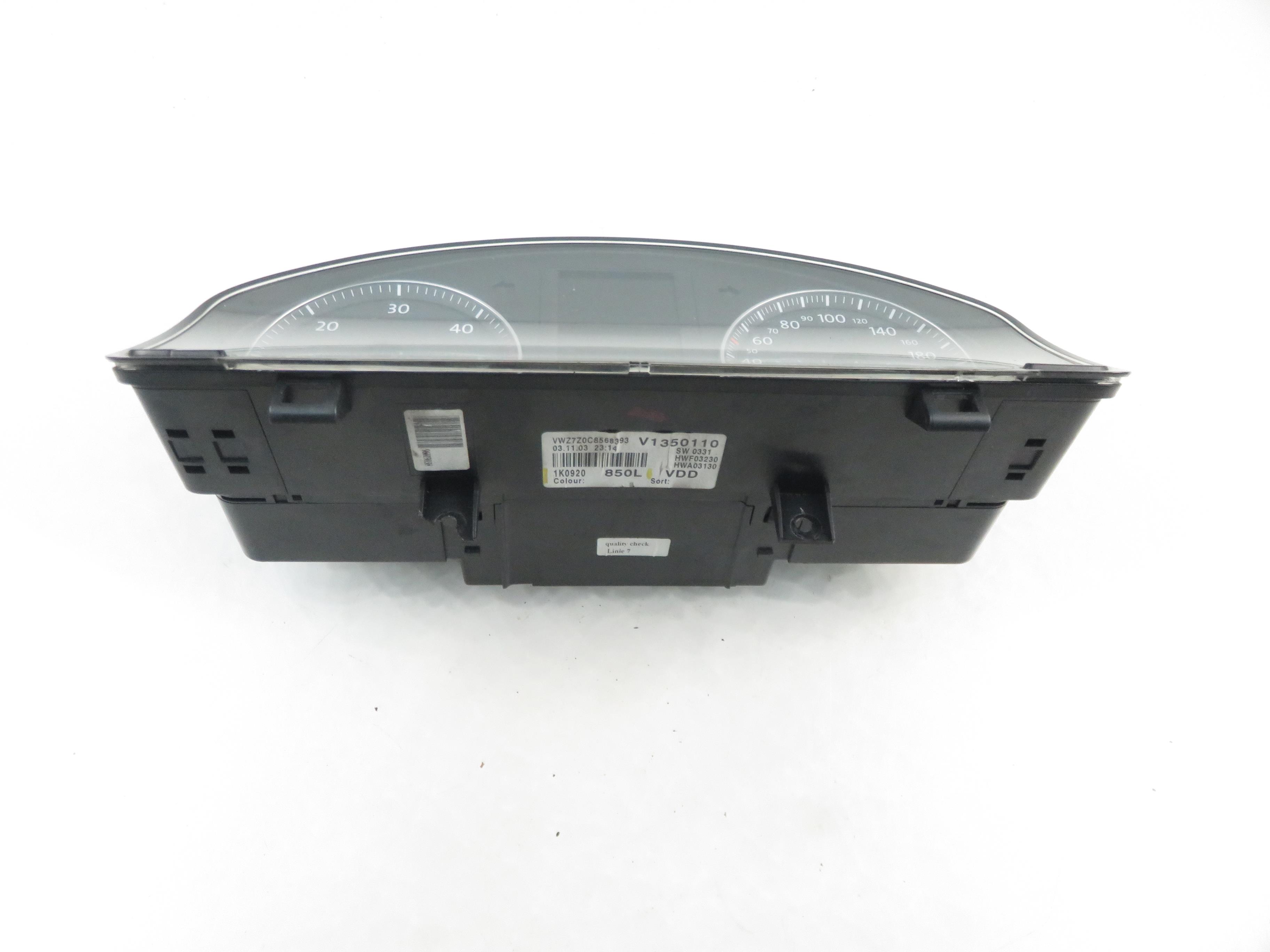 VOLKSWAGEN Golf 5 generation (2003-2009) Speedometer 1K0920850L 23179125