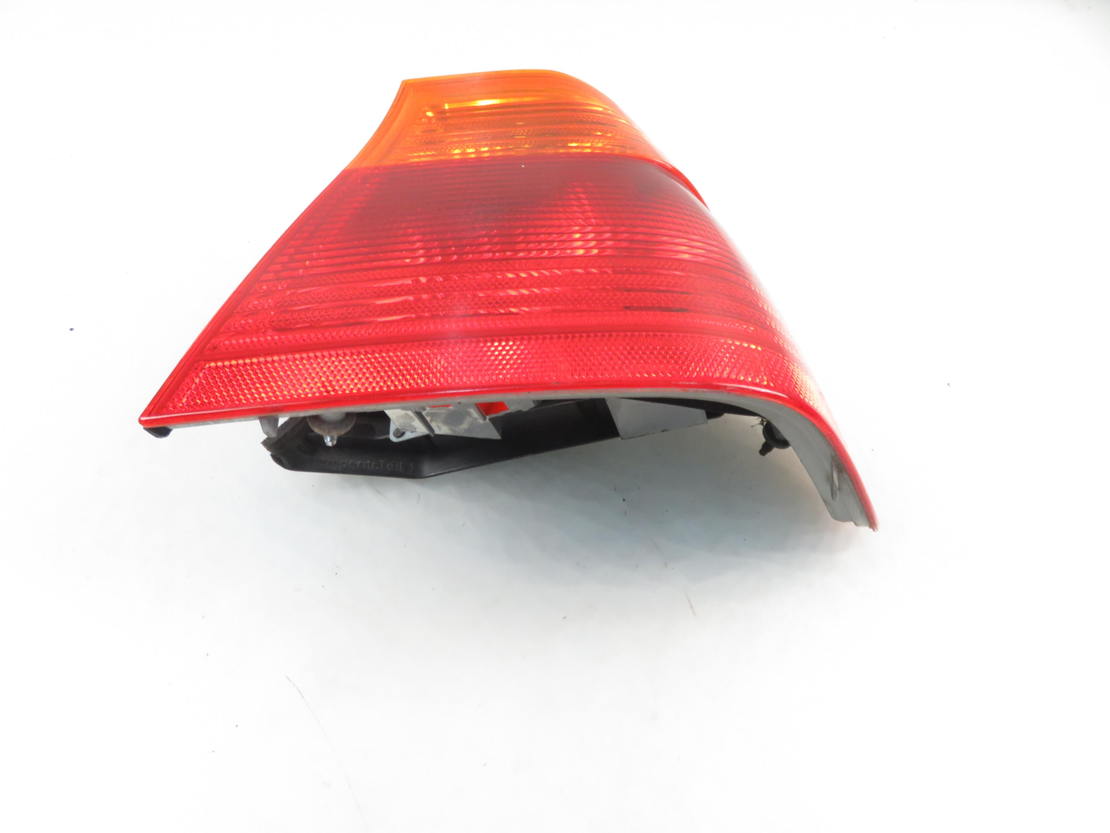 BMW 3 Series E46 (1997-2006) Rear Right Taillight Lamp 8364922 23315977