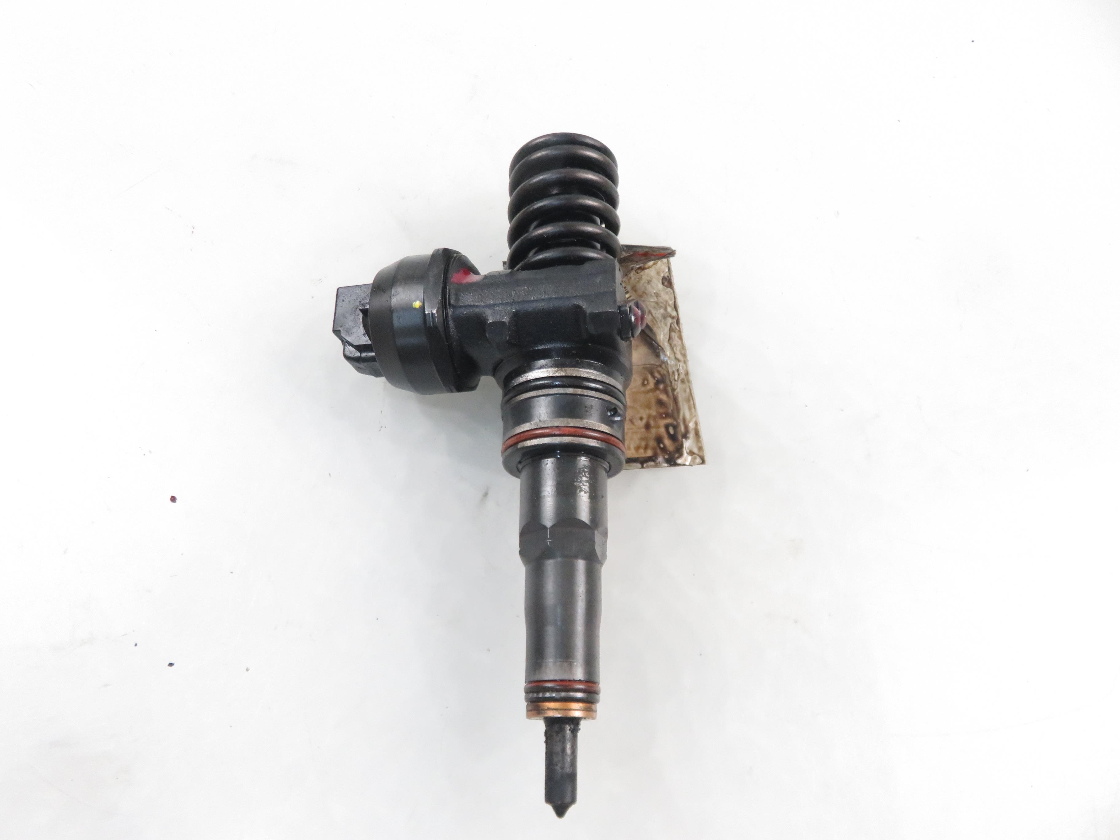 SEAT Alhambra 1 generation (1996-2010) Injecteur d'huile 038130073AK, 0414720038 23317088