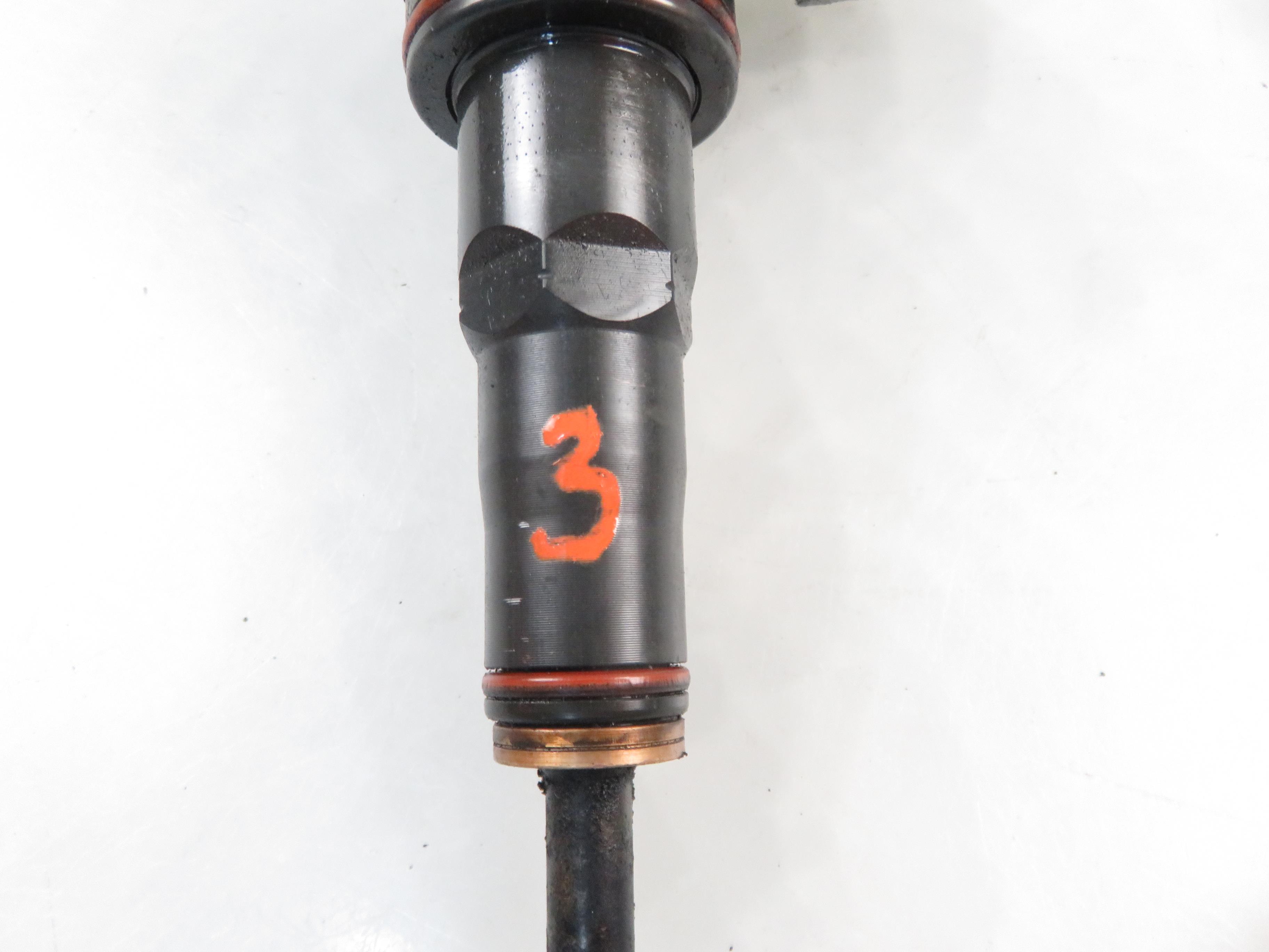 SEAT Alhambra 1 generation (1996-2010) Injecteur d'huile 038130073AK, 0414720038 23317088