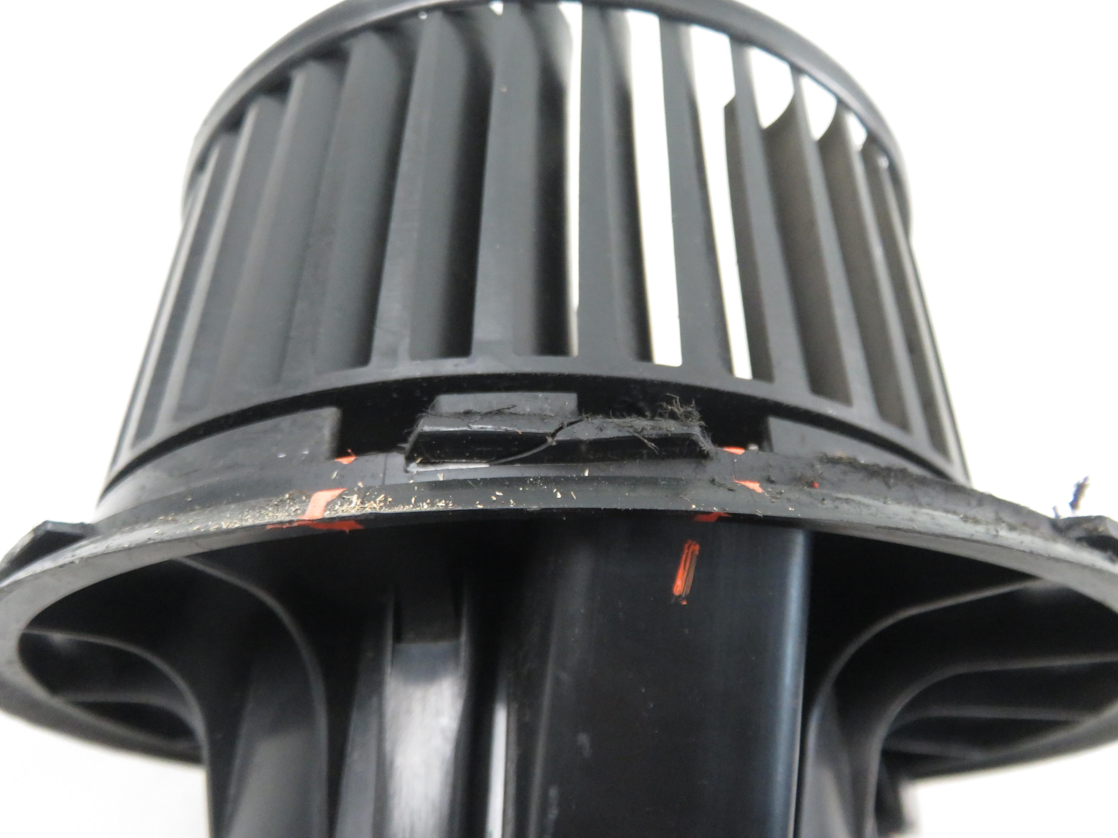 AUDI A3 8P (2003-2013) Salono pečiuko ventiliatoriaus rėlė 3C0907521F, F011500081, 997134W 23316461
