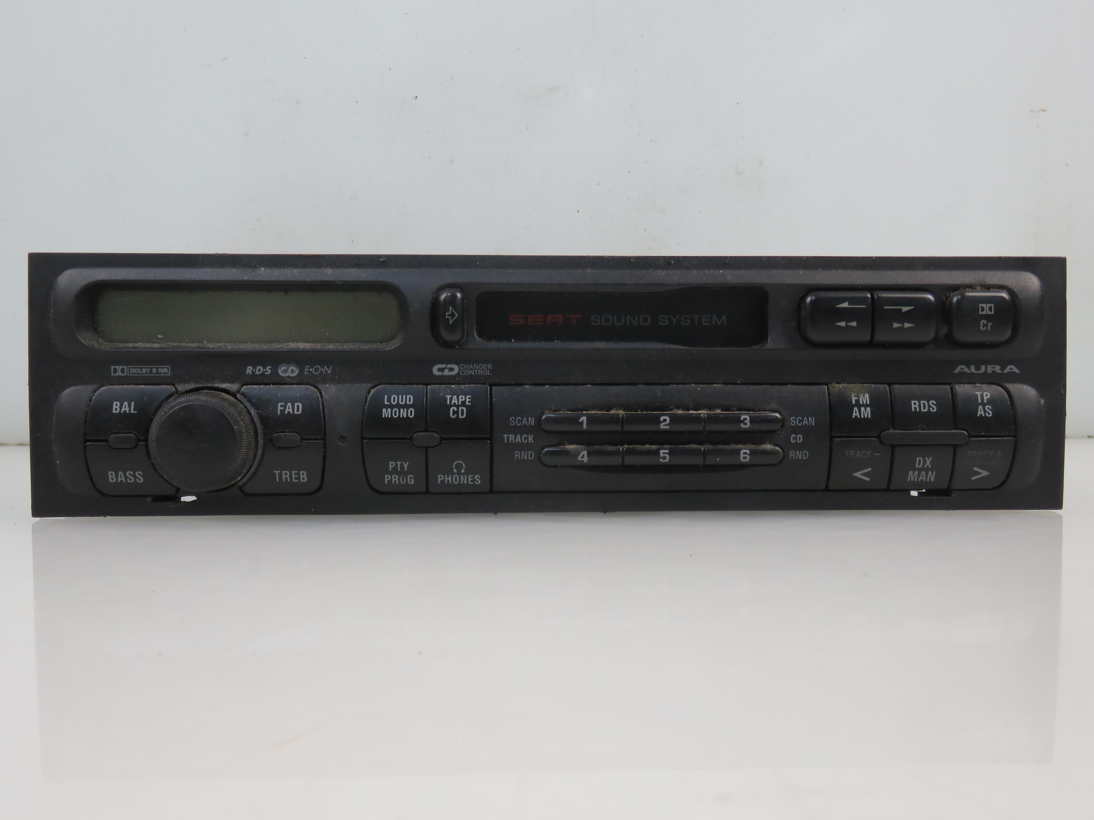SEAT Toledo 2 generation (1999-2006) Music Player Without GPS 1M0035186B 23403388