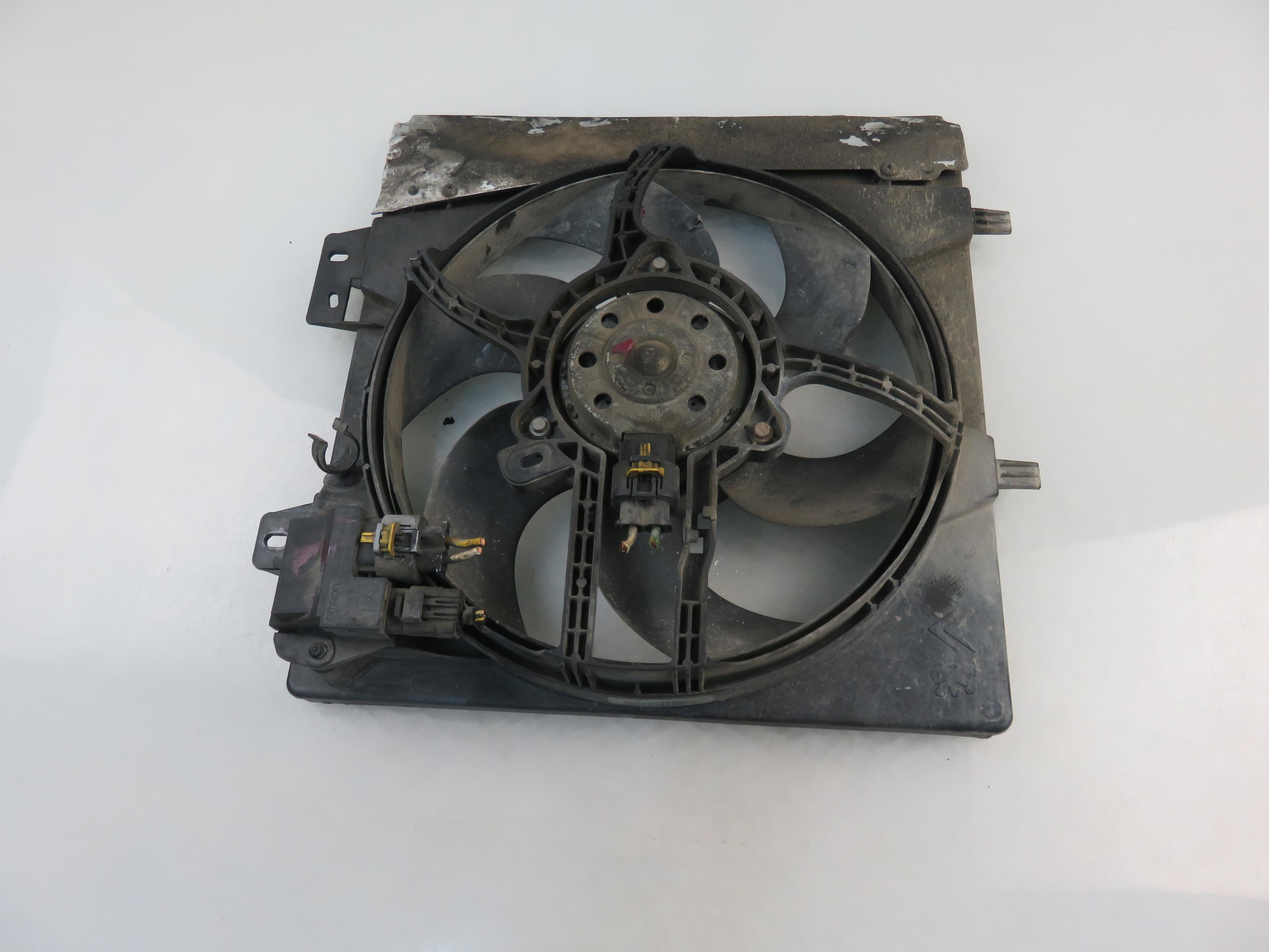 CITROËN C3 1 generation (2002-2010) Engine Control Unit Fan 8240503 23715521