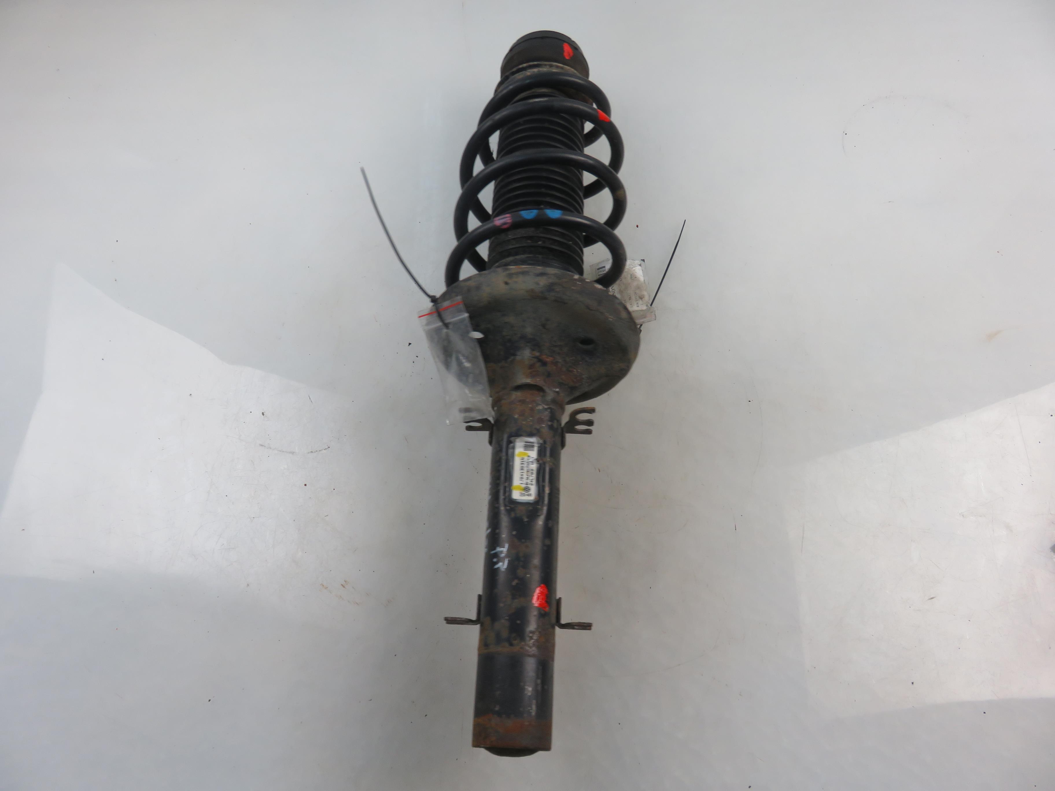 AUDI A3 8L (1996-2003) Front Right Shock Absorber 1J0413031N 23403312