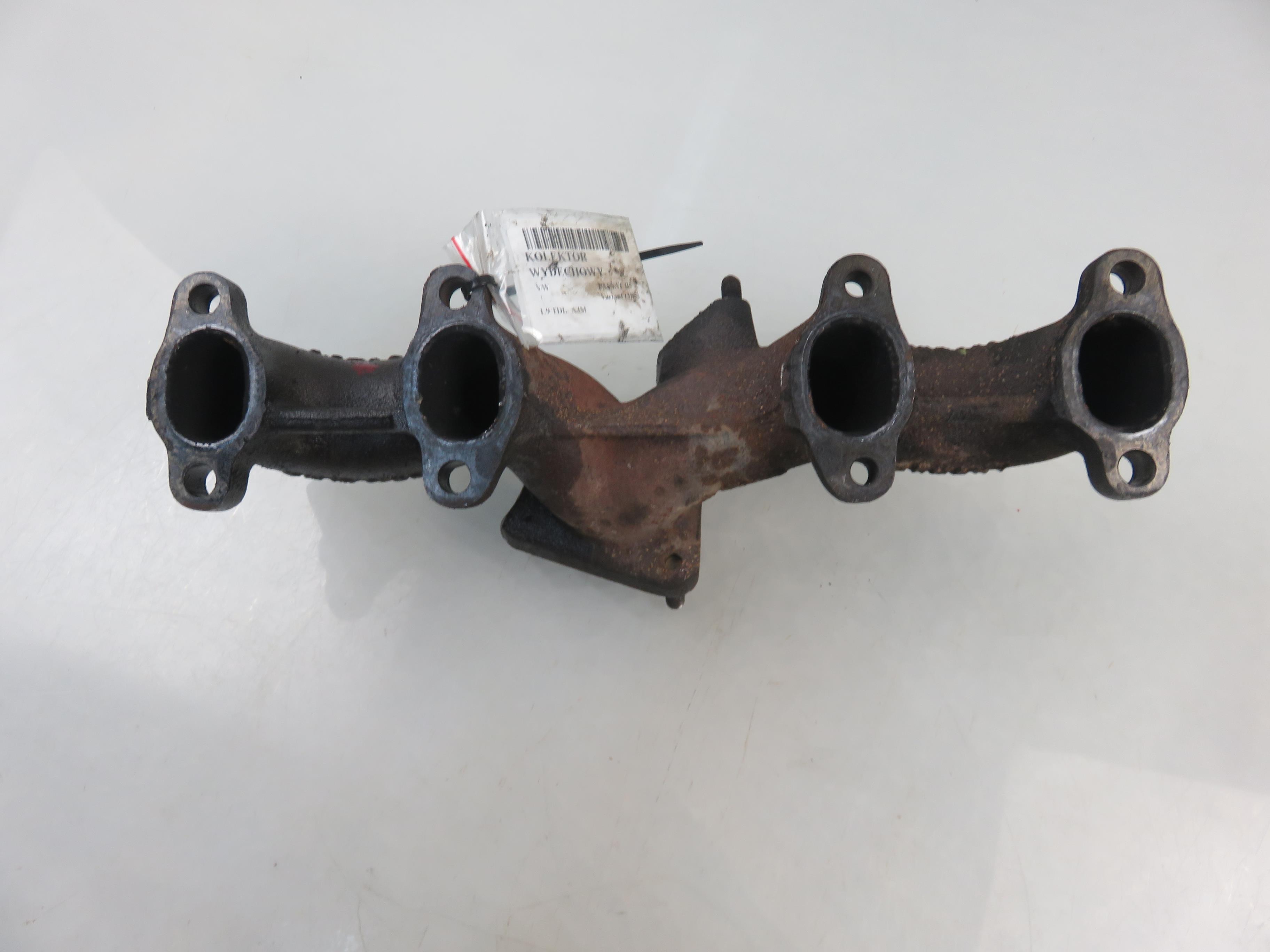 VOLKSWAGEN Passat Variant 1 generation (2010-2024) Exhaust Manifold 028253033AG 23469561